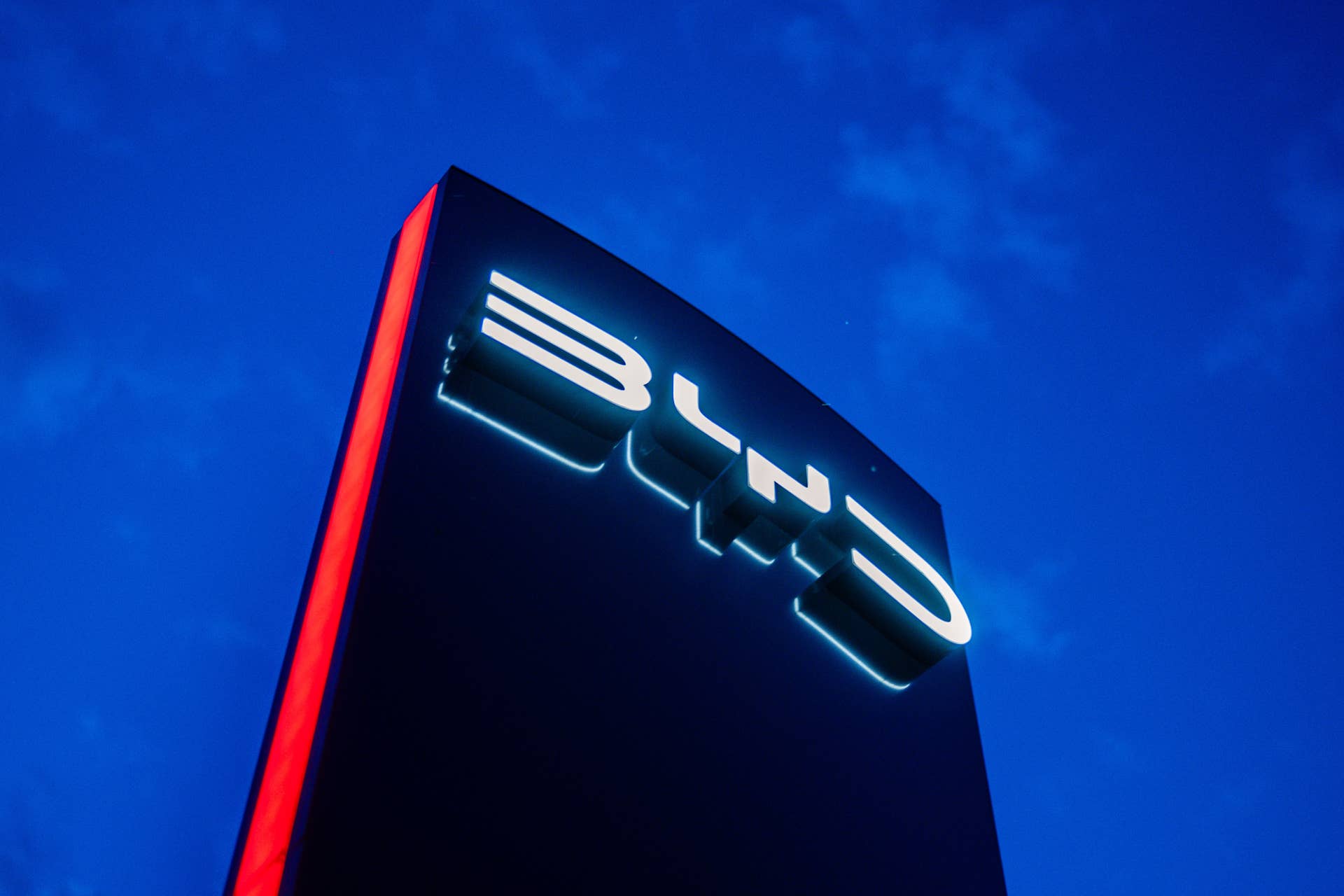 Tesla's Top Rival BYD Ignites EV Pricing War in China - Autoblog