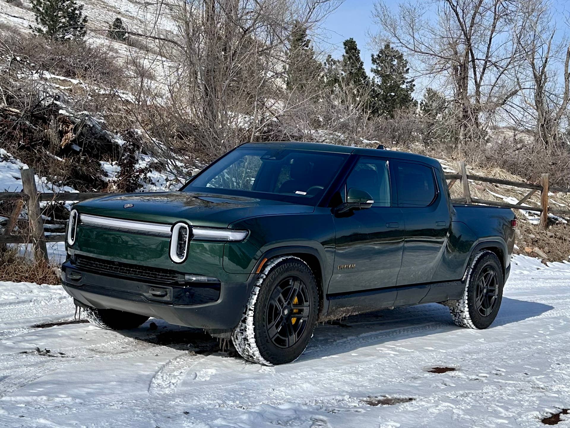 2025 Rivian R1T All-Terrain Tri Max Ascend Package