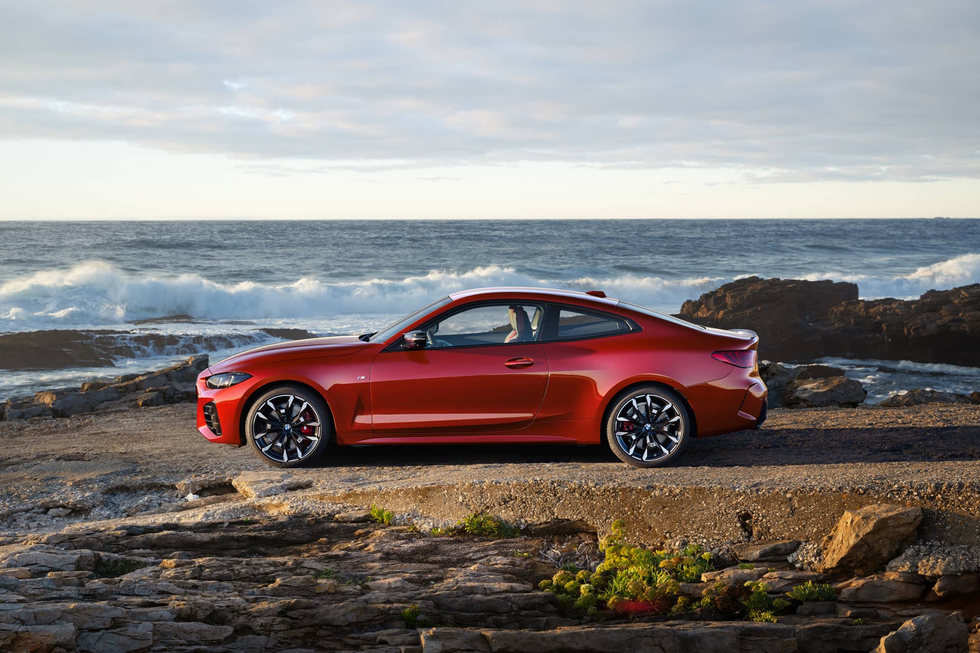 2025 BMW M440i