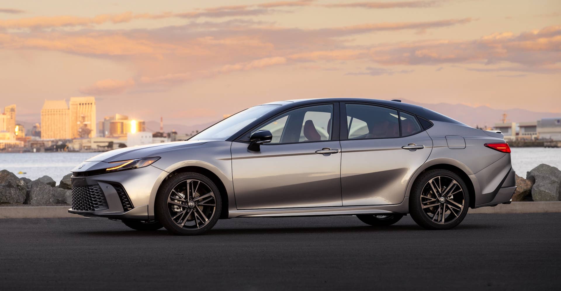 2025 Toyota Camry XSE AWD