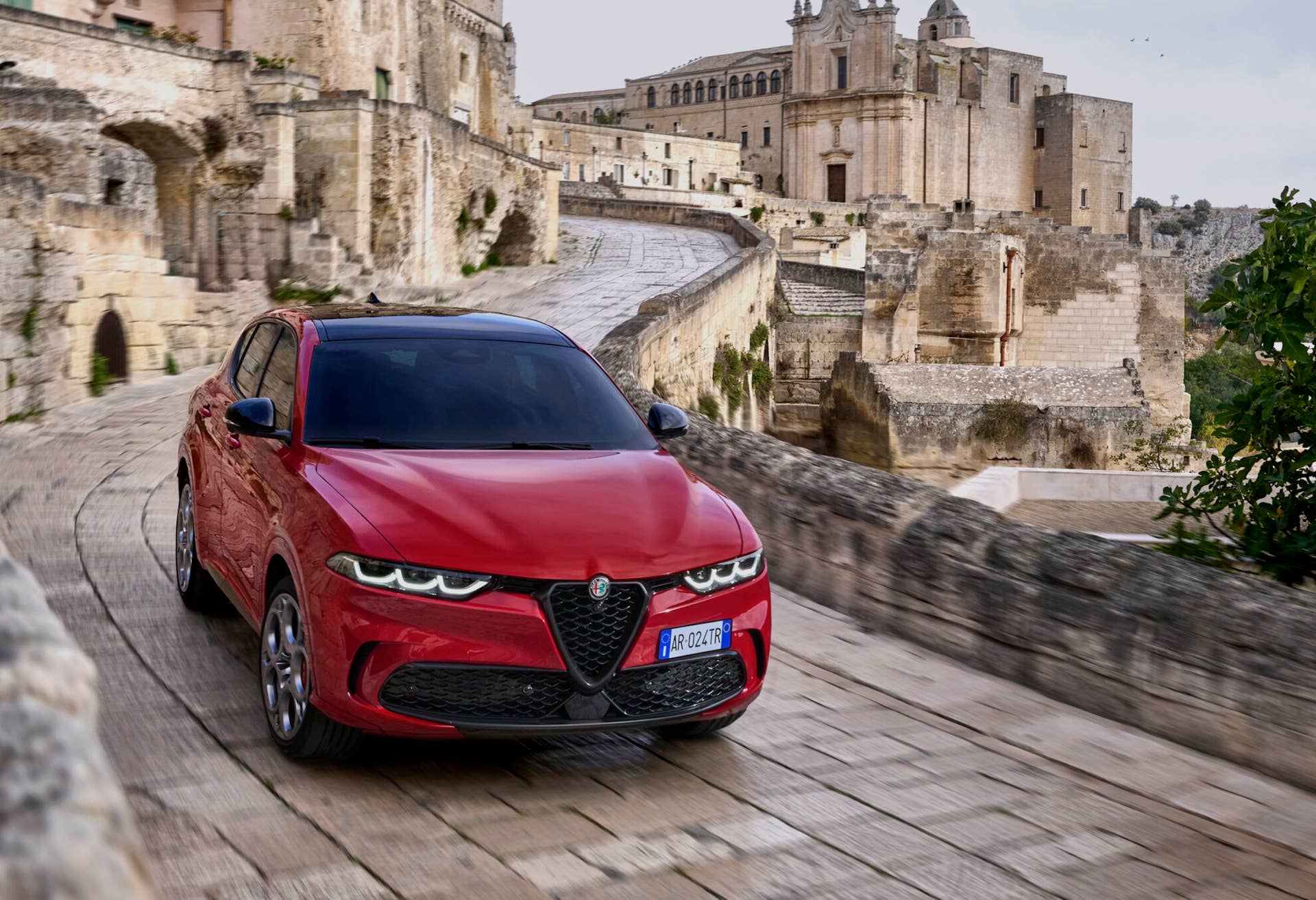 2025 Alfa Romeo Tonale Tributo Italiano Special Series
