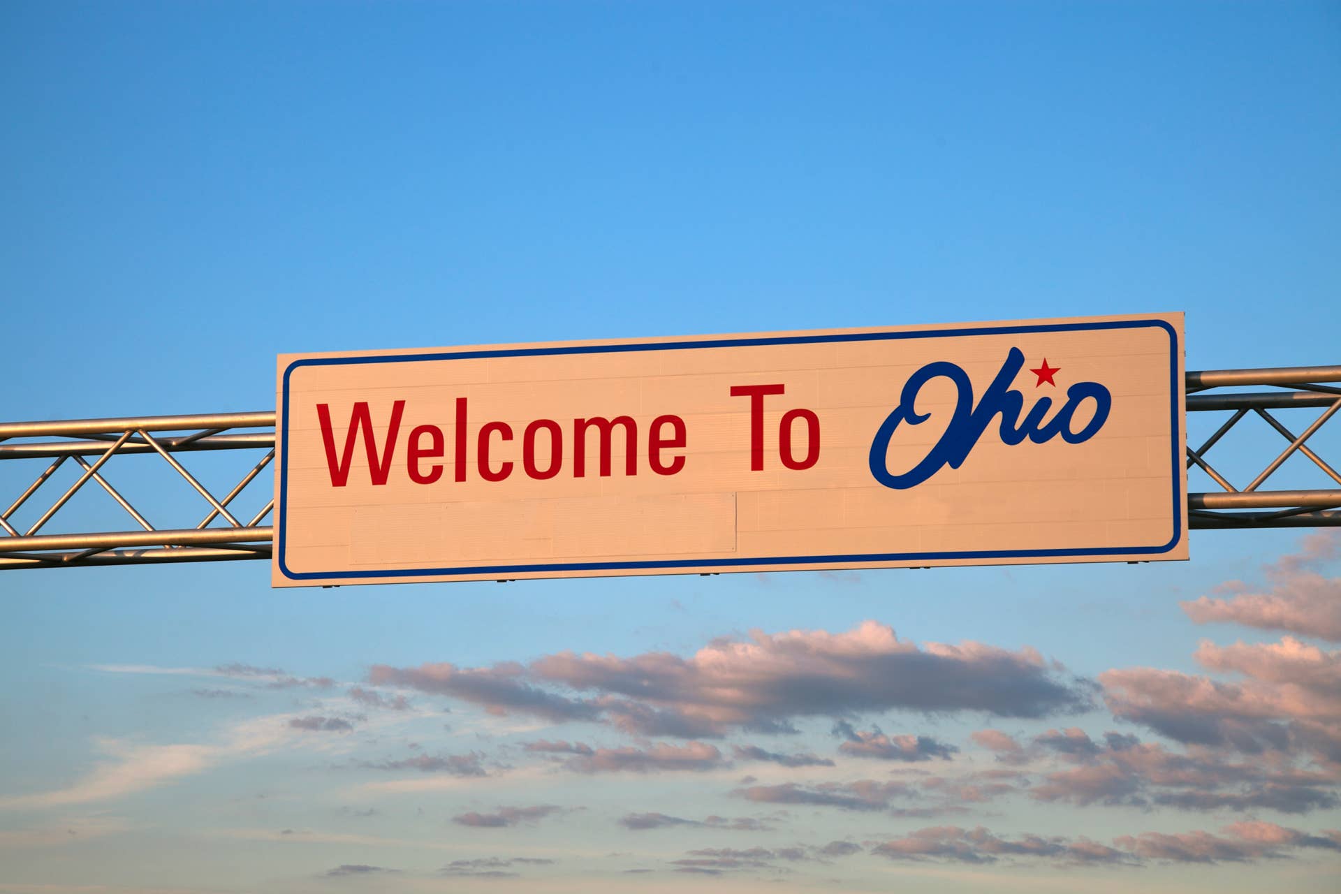 Welcome to Ohio road sign