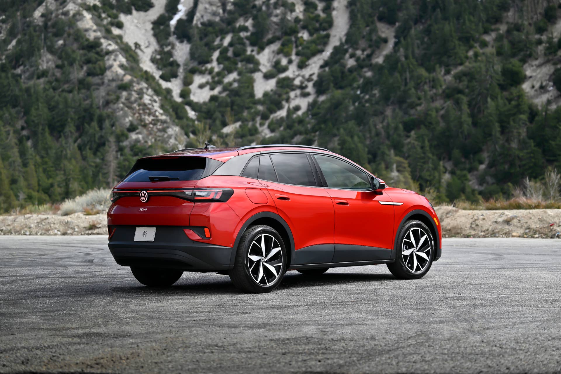 Volkswagen ID 4 Owners Sue Over Battery Recall And Charging Limits volkswagen-id-4-owners-sue-over-battery-recall-and-charging-limits