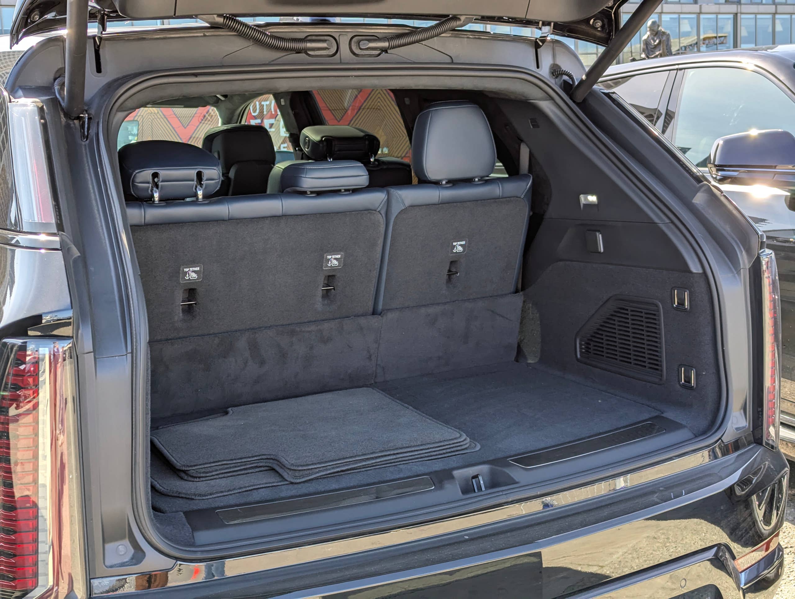 2025 Cadillac Escalade IQ