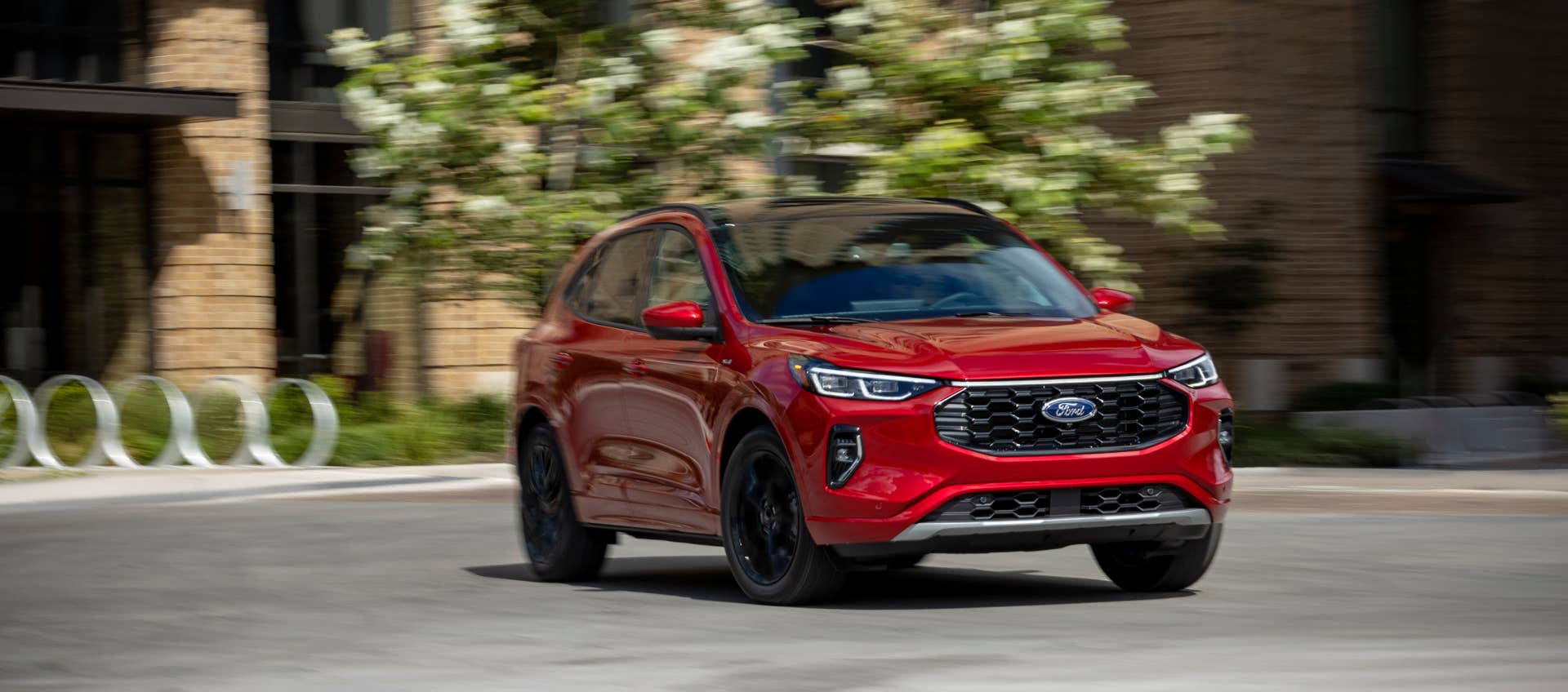 Is the 2025 Ford Escape ST-Line Worth $29,995? - Autoblog