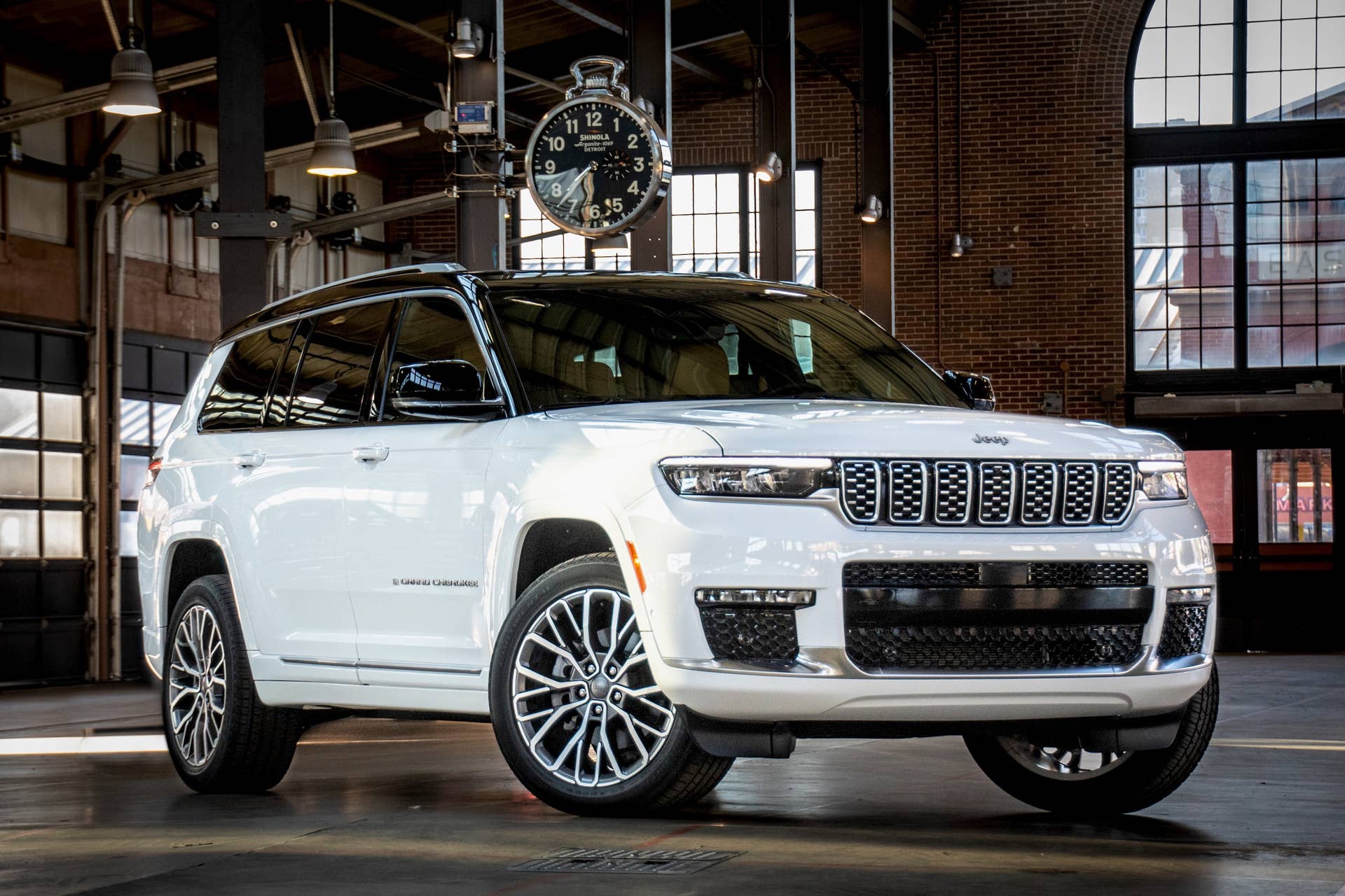 2025 Jeep Grand Cherokee L Summit Reserve