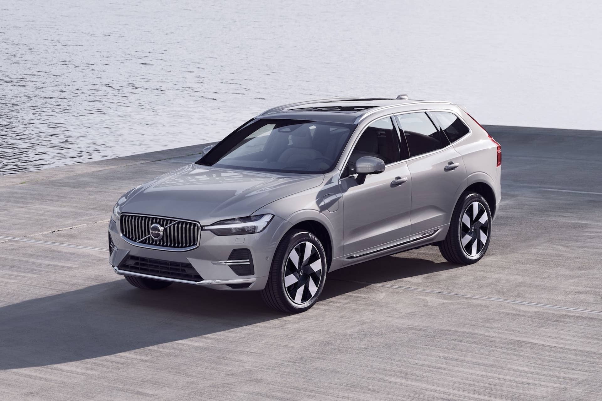 Volvo XC60 Recharge T8