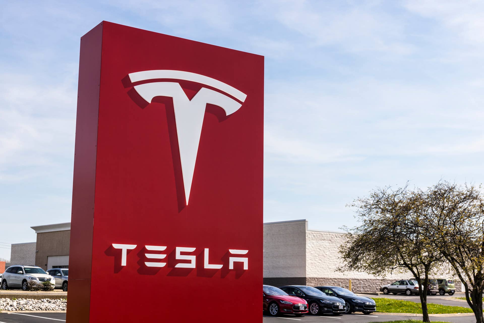 Tesla Indianapolis service center