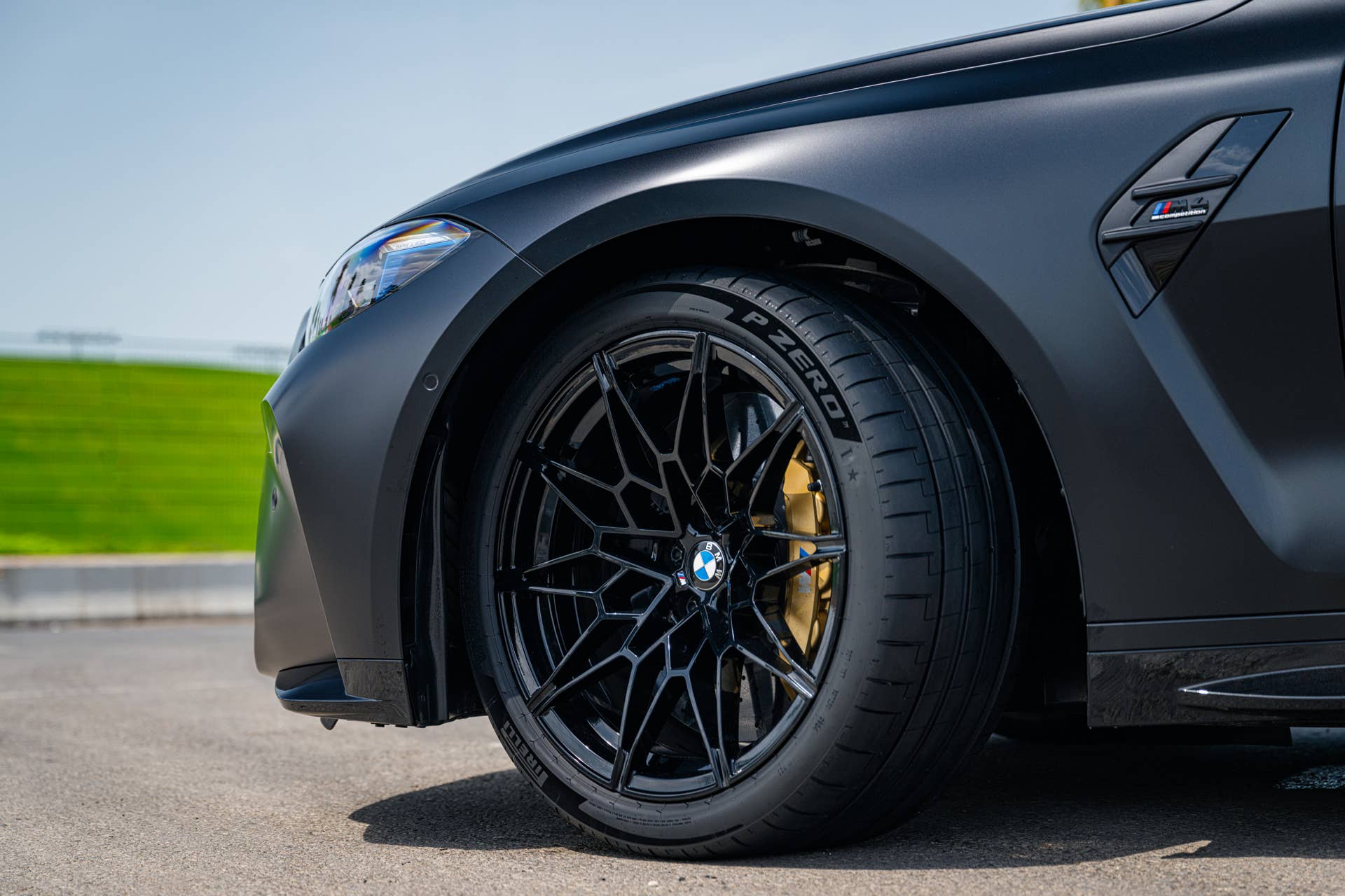 New Pirelli P Zero Tire Was Designed Using AI and Tested Virtually - Autoblog