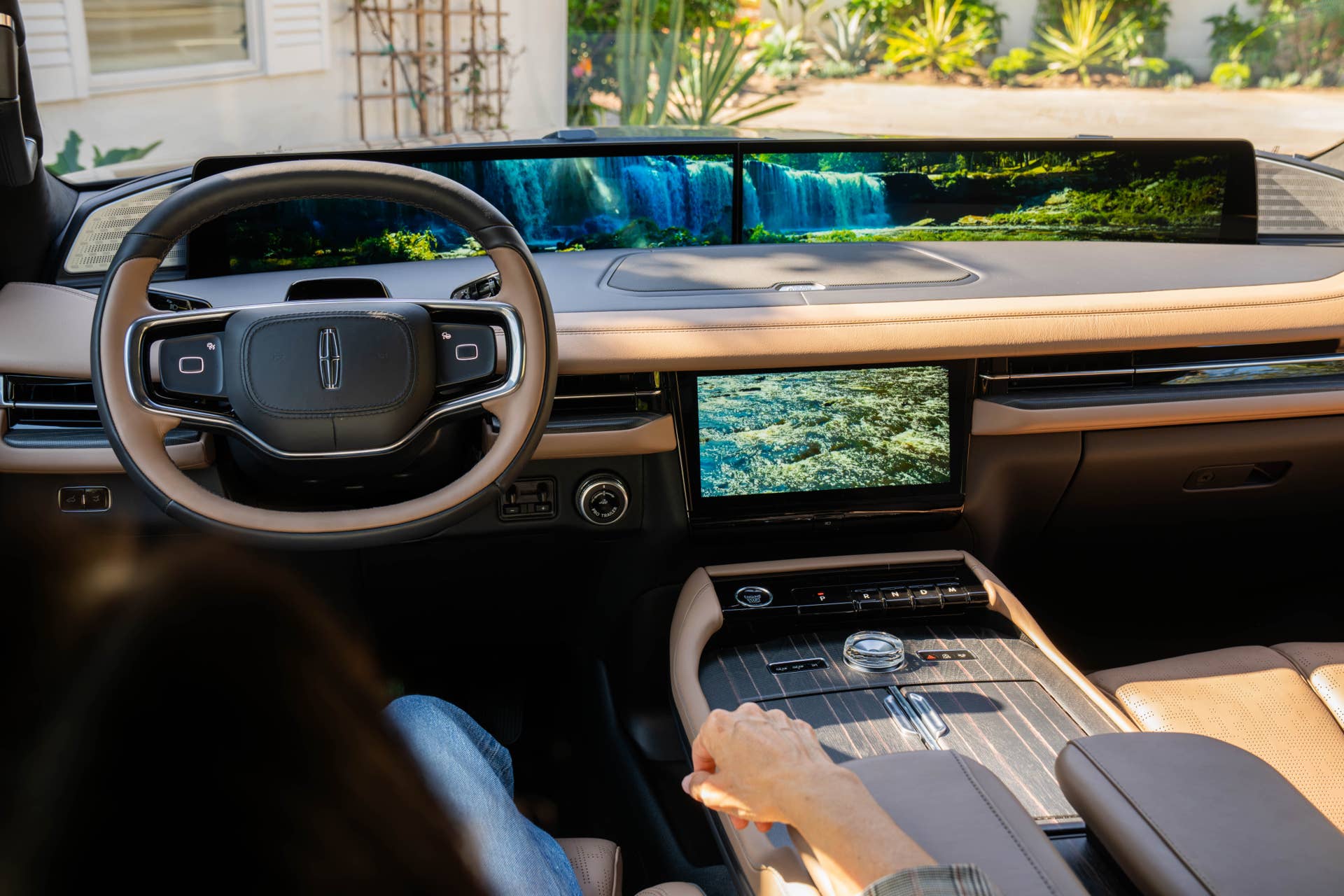 2025 Lincoln Navigator Rejuvenate
