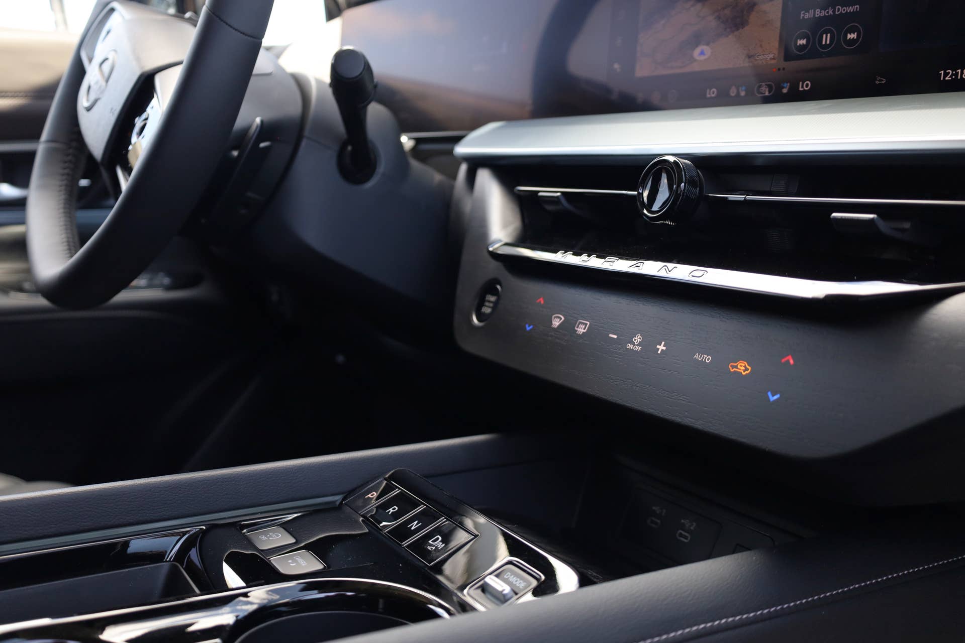 2025 Nissan Murano Platinum AWD switches and gear selector
