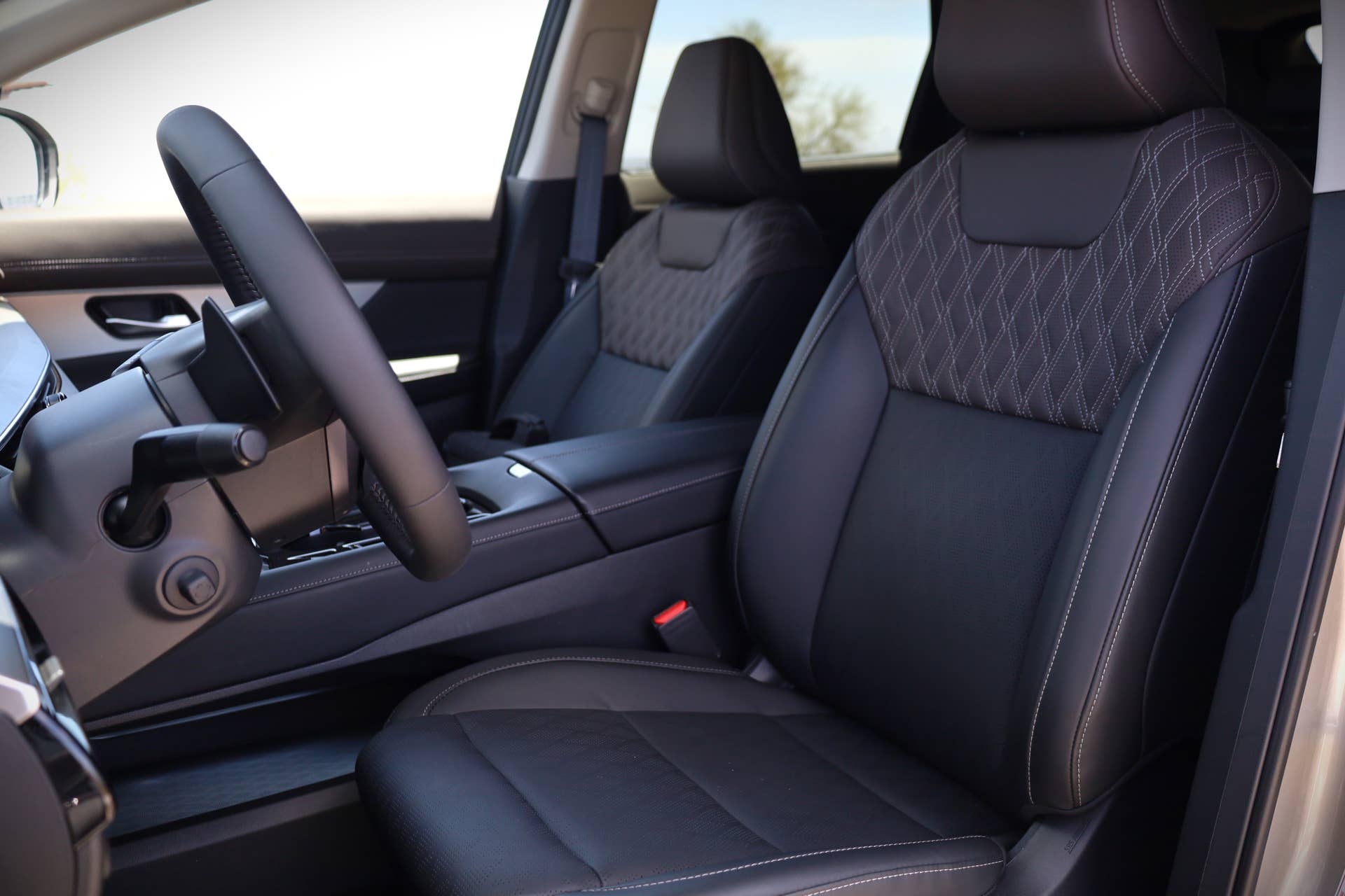 2025 Nissan Murano Platinum AWD seats