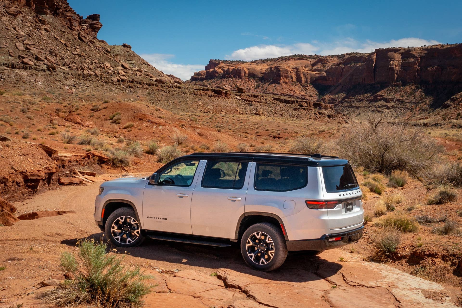2025 Jeep® Wagoneer Overland Special Edition white rear angled view