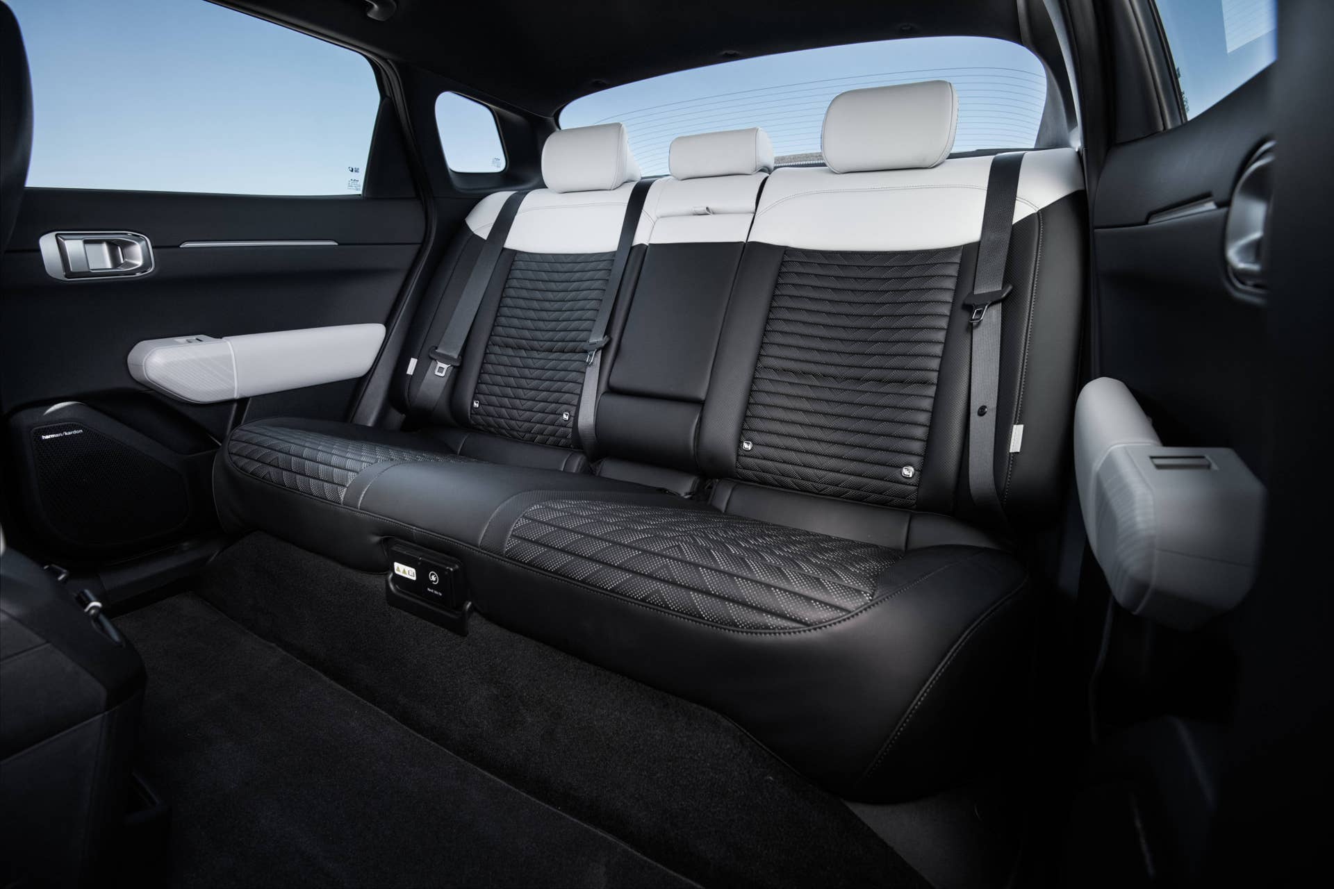 2026 Kia EV4