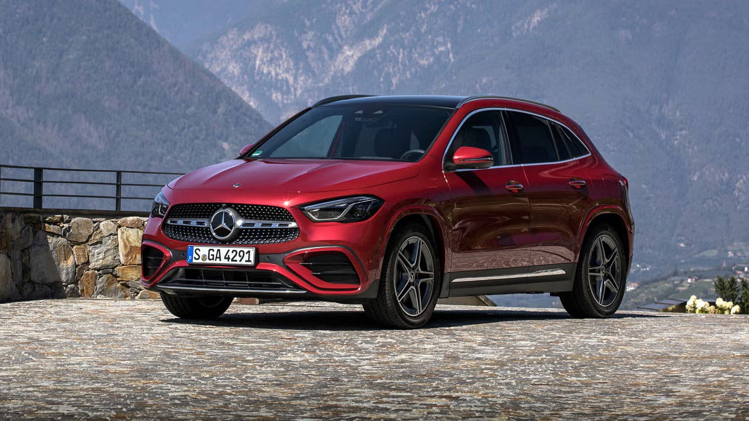 2025 Mercedes-Benz GLA 250