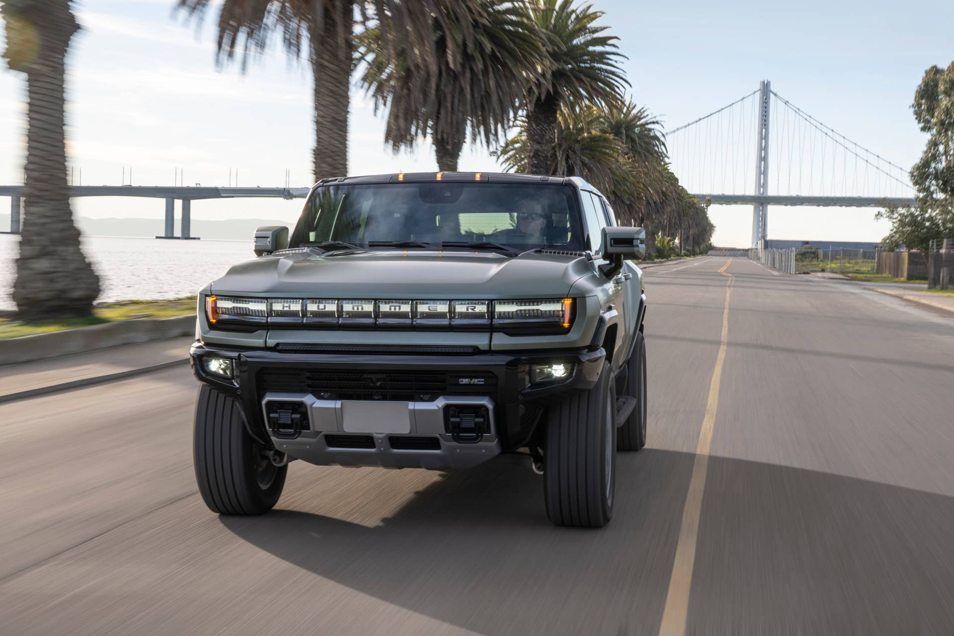 Hummer Test I Test Drove the 2025 Hummer EV SUV: Here's the Real Verdict - Autoblog