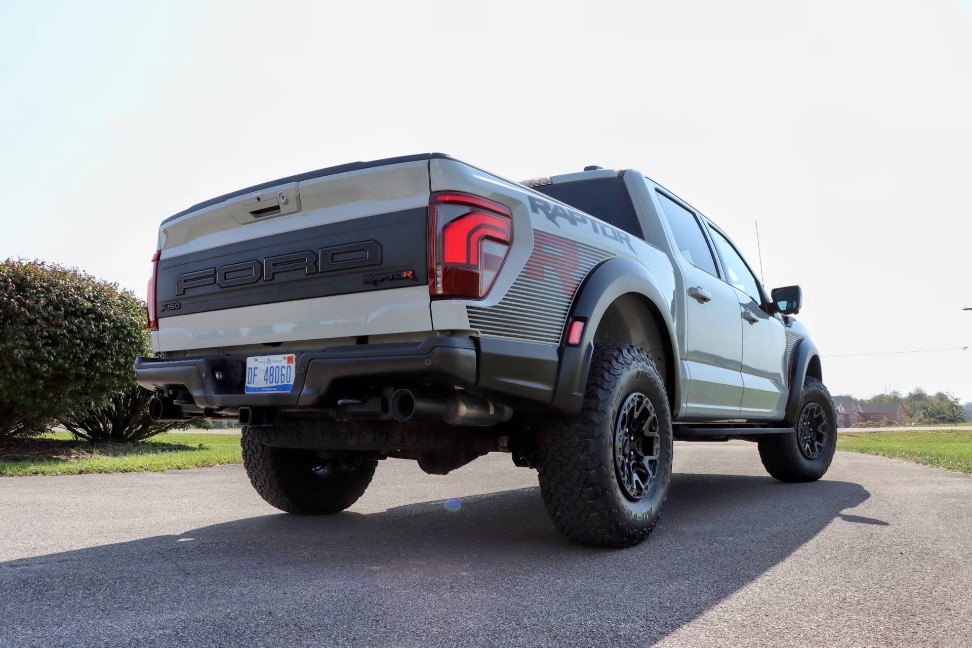 I Test Drove the 2025 Ford Raptor R: Here’s the Real Verdict - Autoblog
