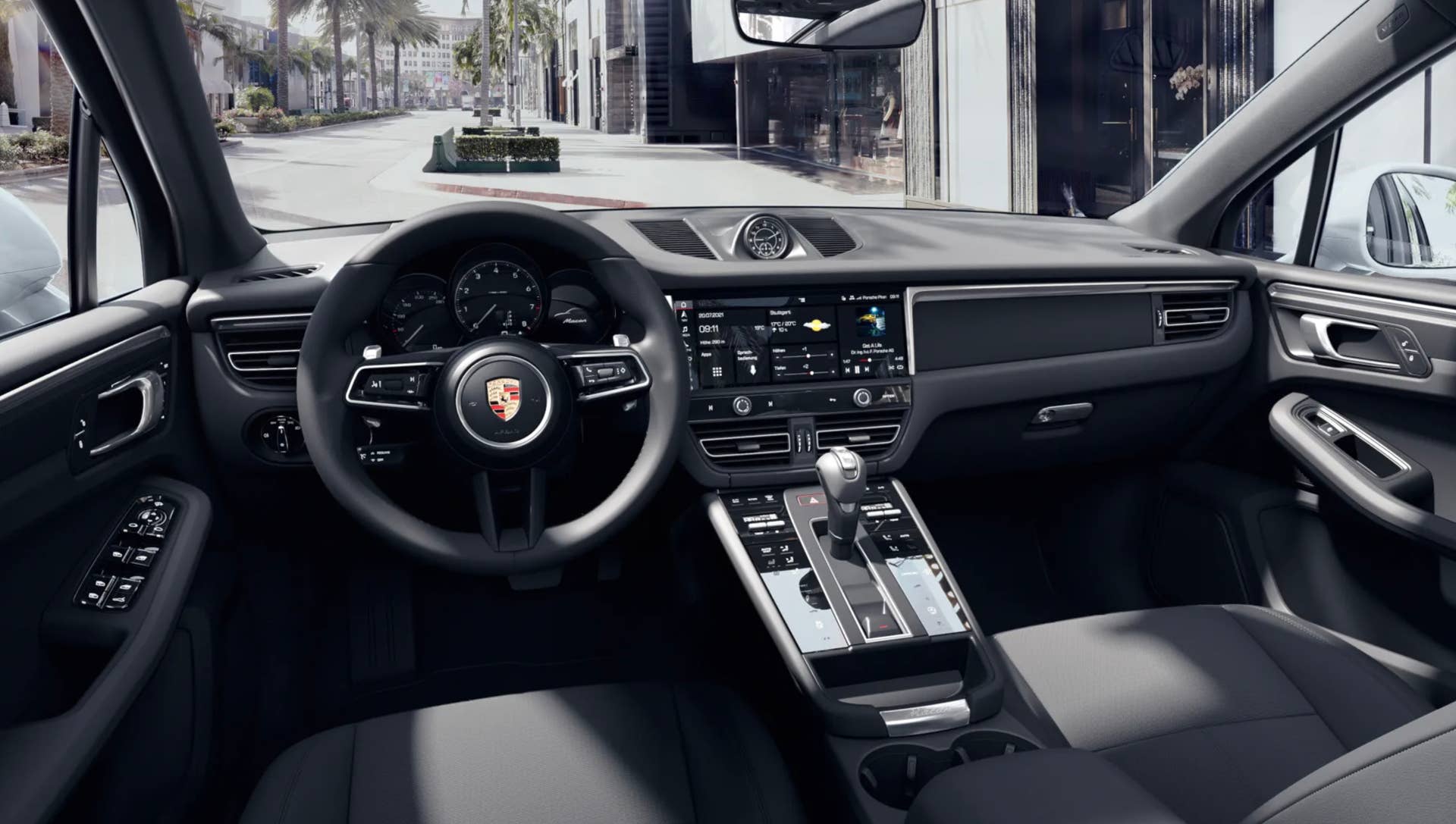 2026 Porsche Macan interior