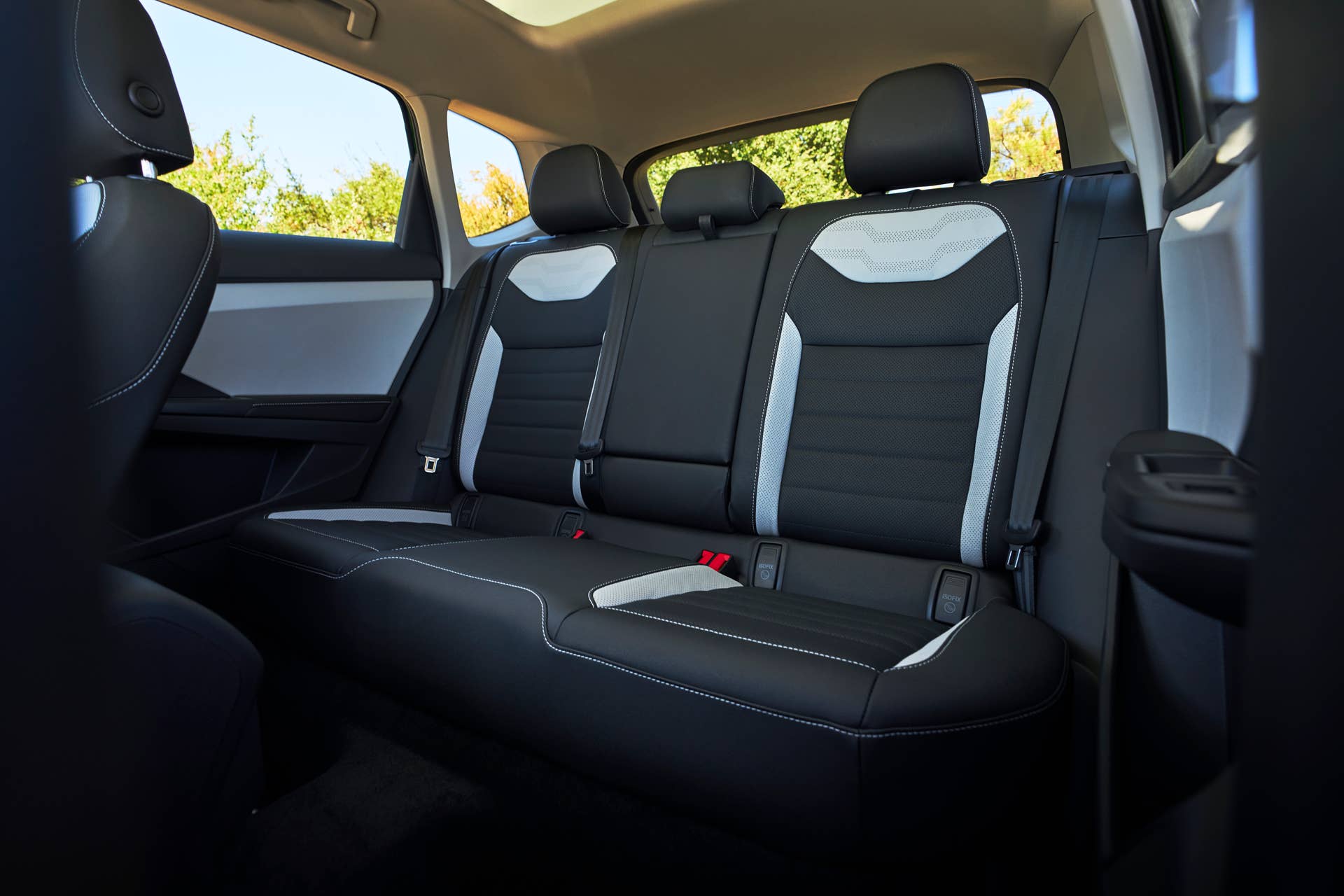 2025 Volkswagen Taos