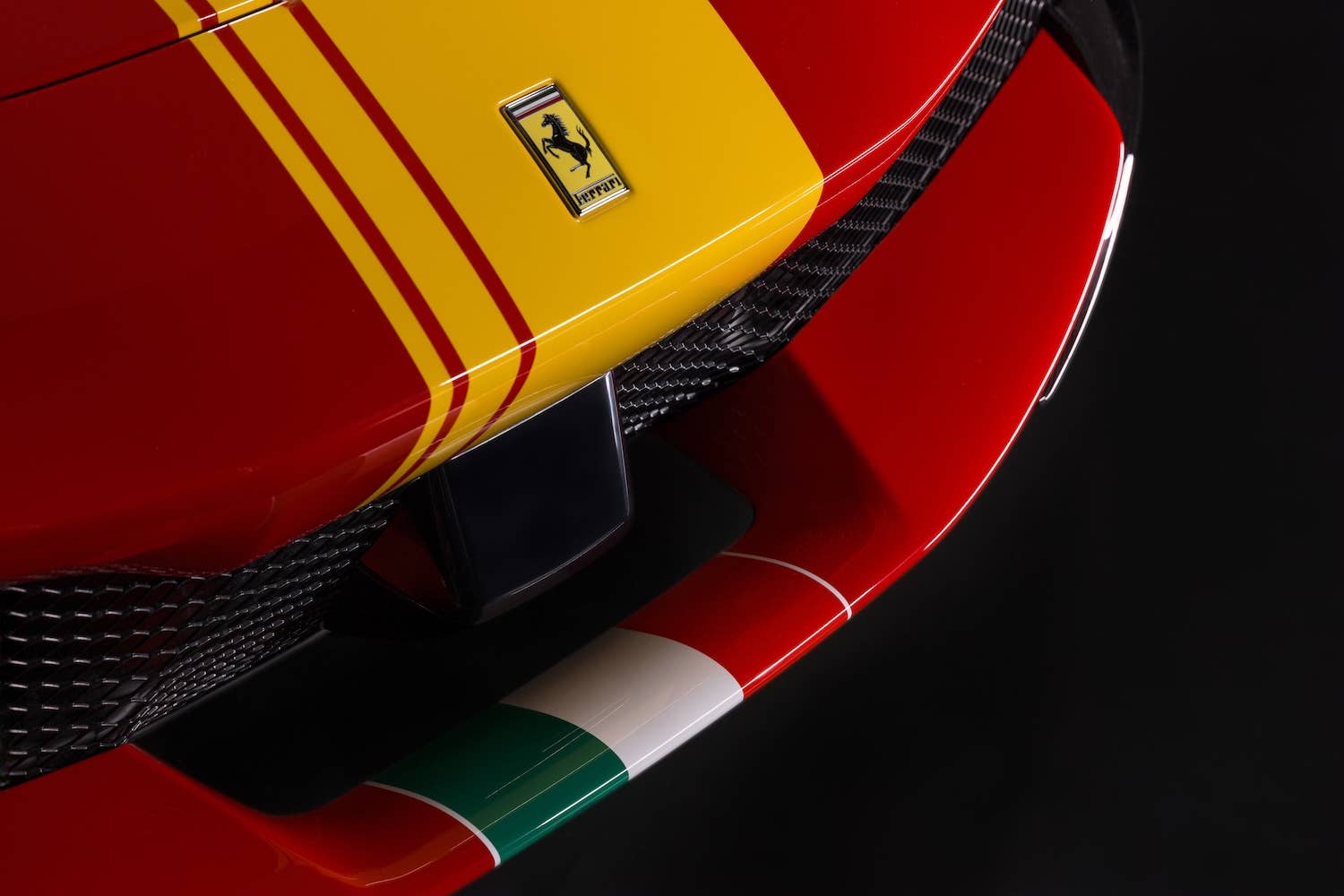piloti-ferrari-296-speciale-