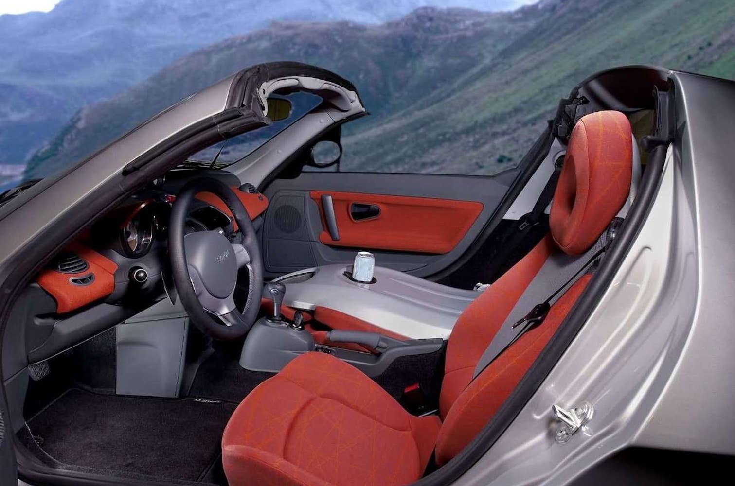 2003 Smart Roadster interior