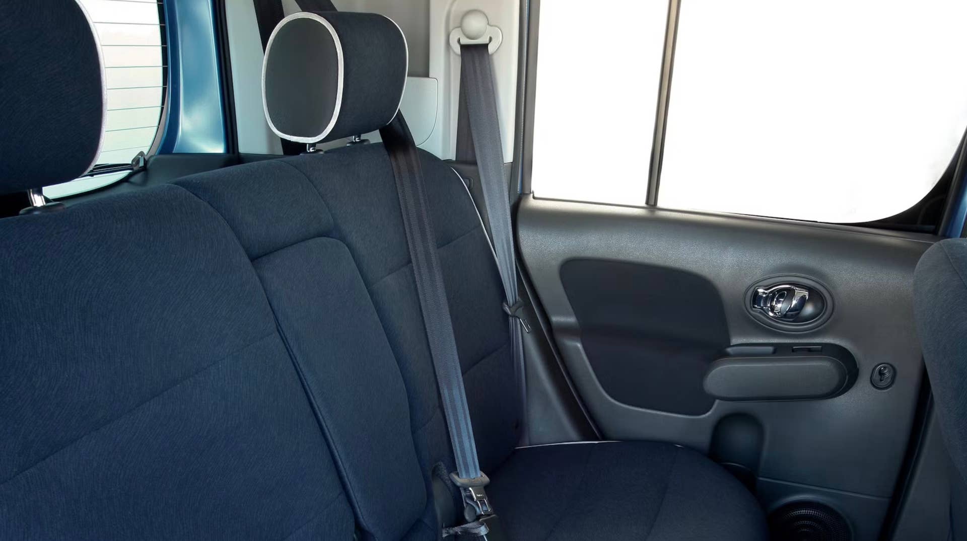 2009 Nissan Cube interior
