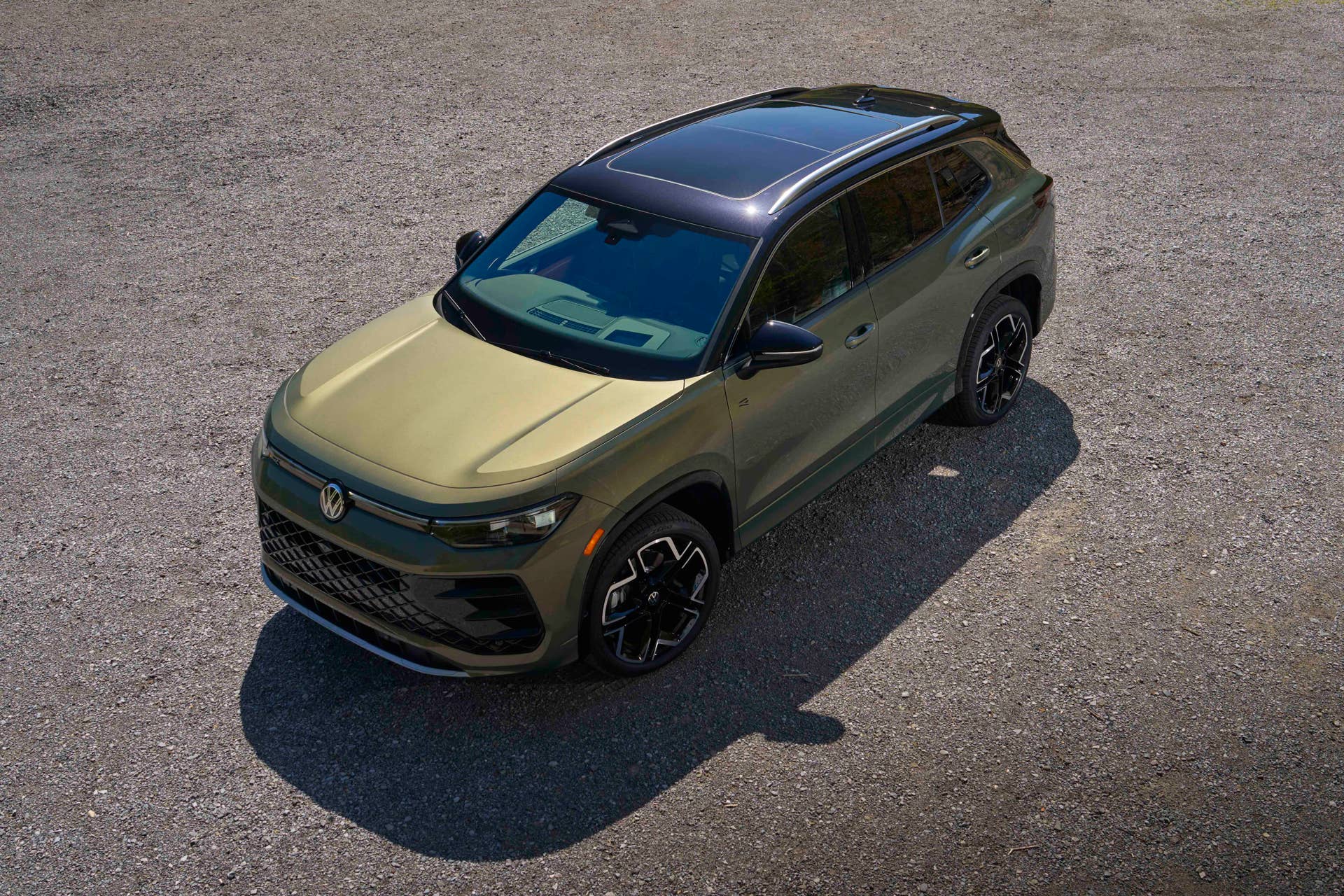 2026 Volkswagen Tiguan overhead view