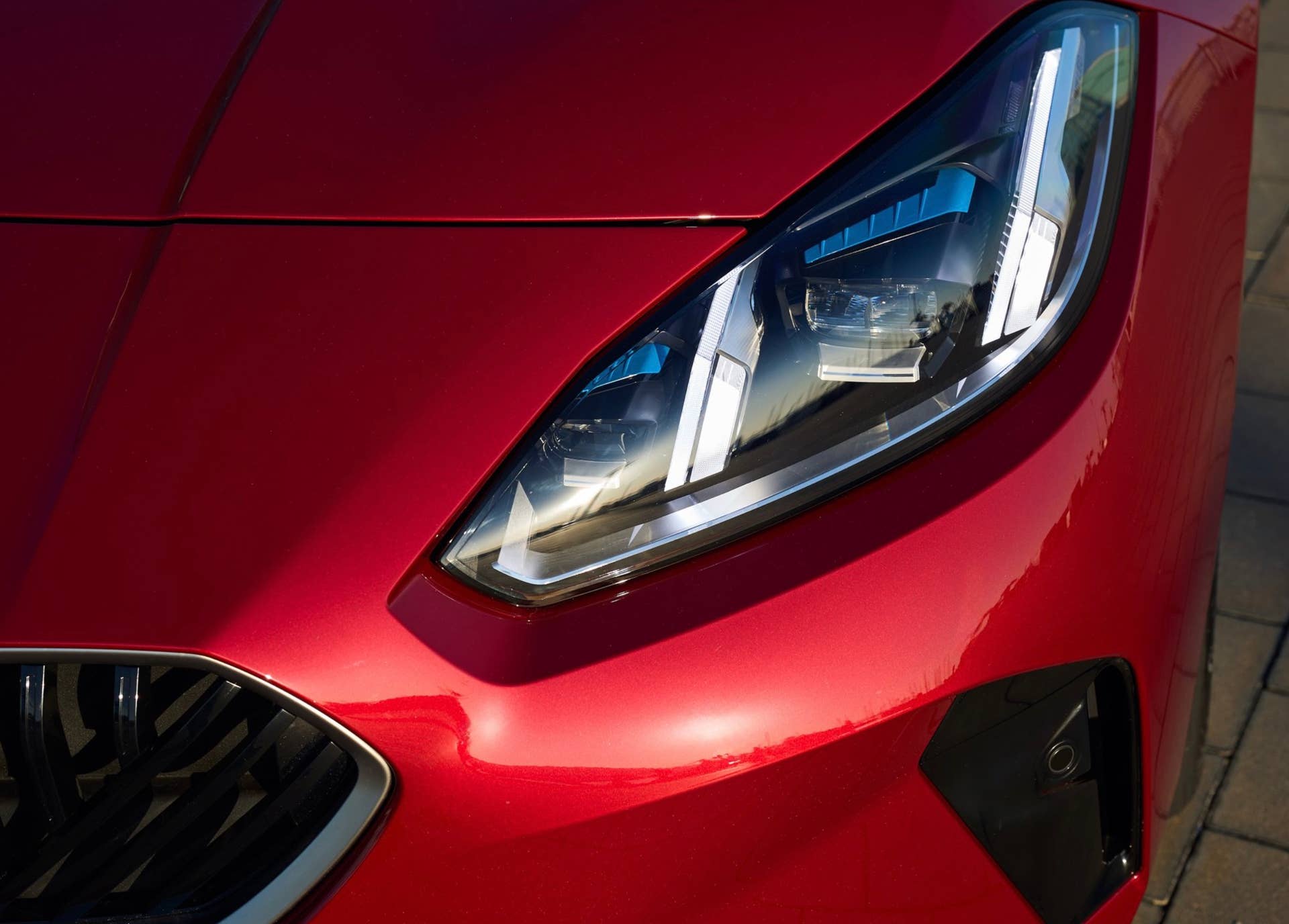 2025 BMW 2 Series Gran Coupe headlight