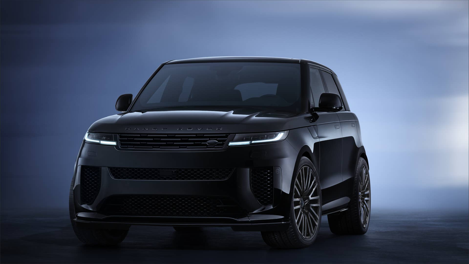 rrs_sv_black_hero_10.jpg?