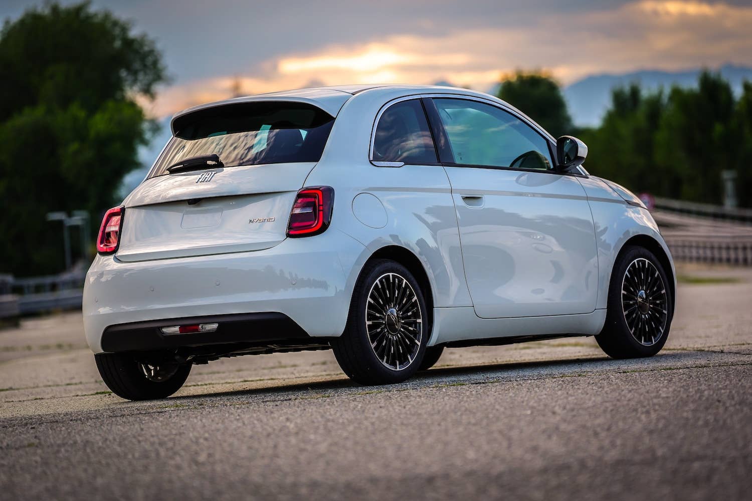 New Fiat 500 Hybrid rear quarter static