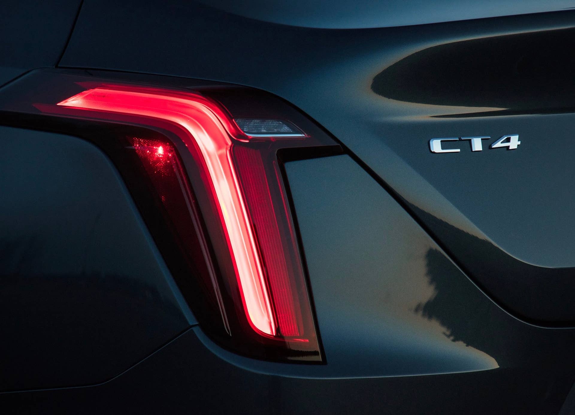 Cadillac CT4