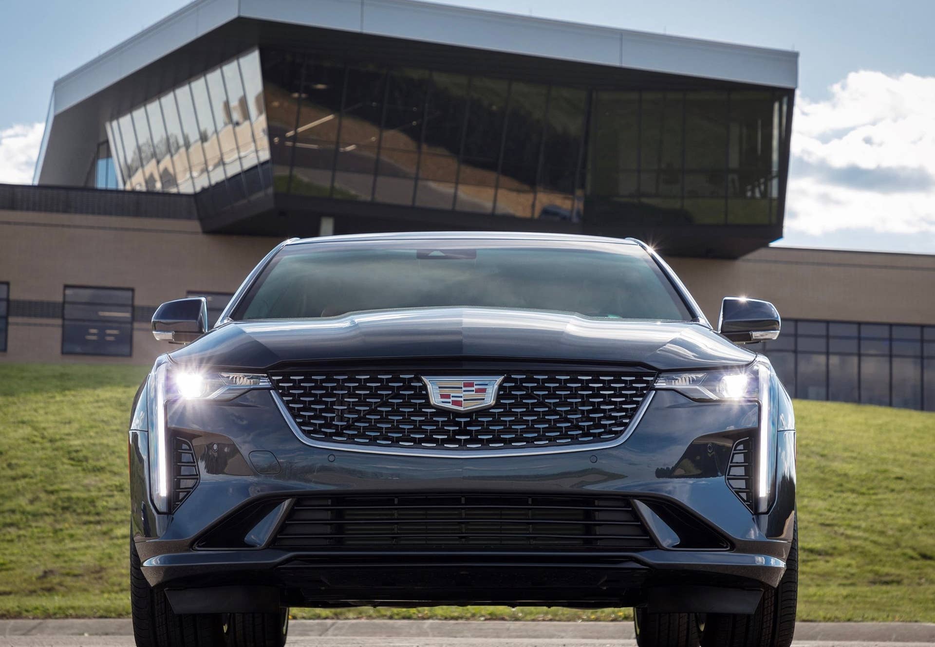 Cadillac CT4