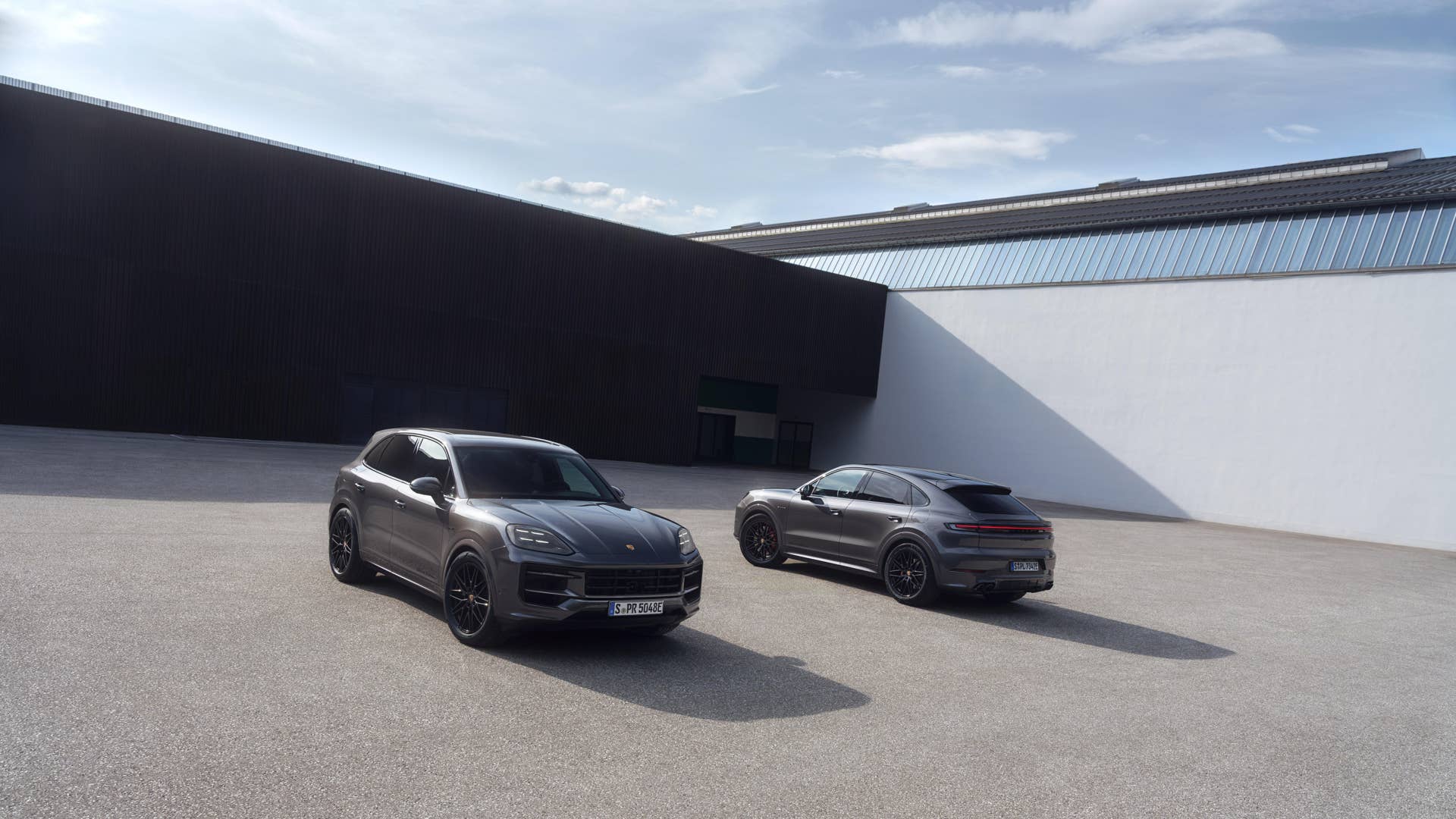 Porsche Cayenne and Taycan Black Edition