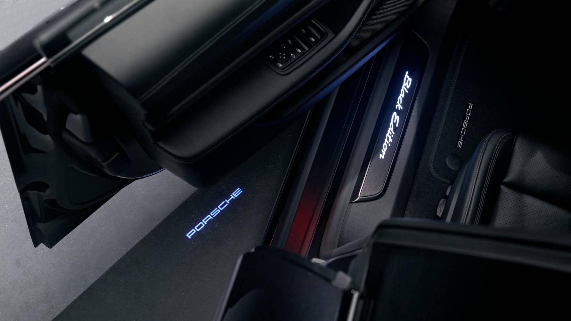 Porsche Taycan Black Edition