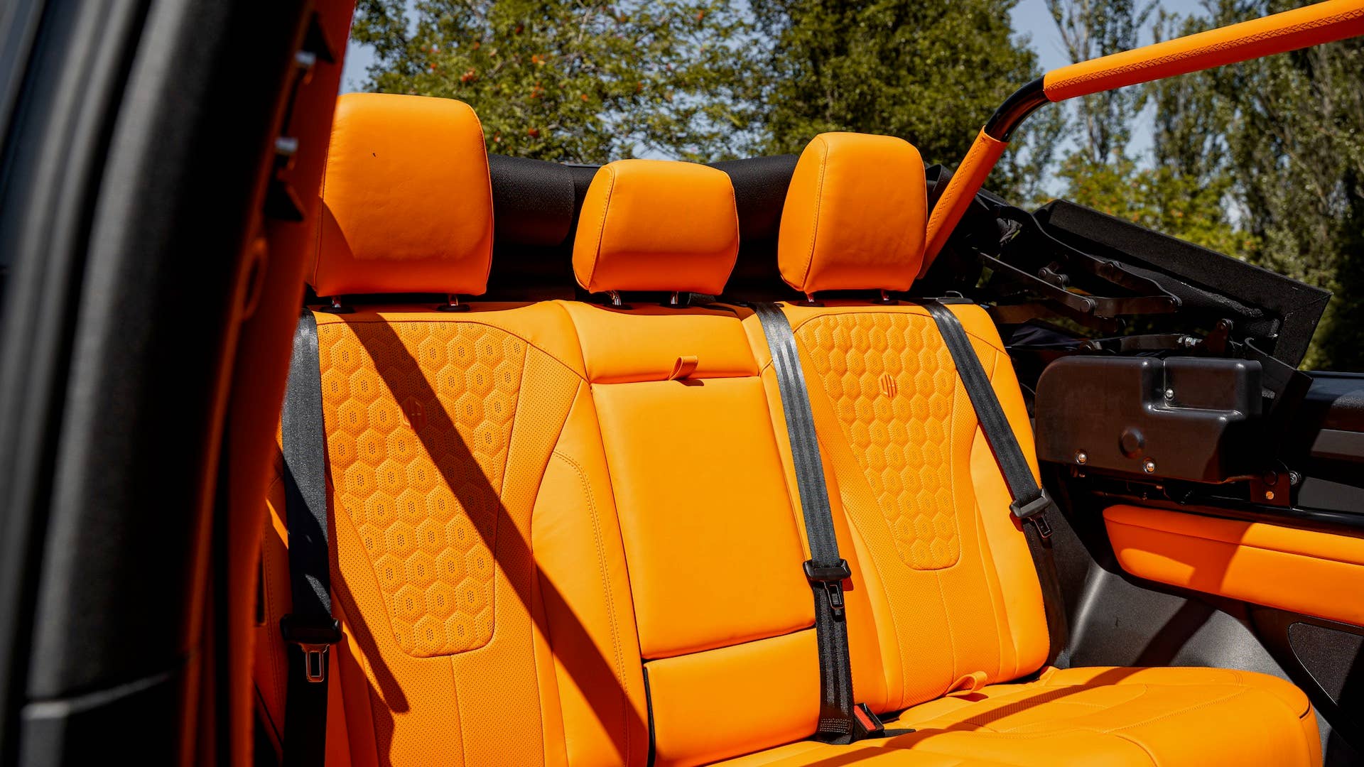 Radica Rover Radical Land Rover Defender 90 Convertible Debuts At Goodwood - Autoblog