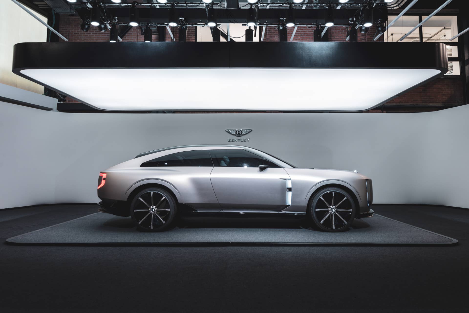 Bentley EXP 15 Concept