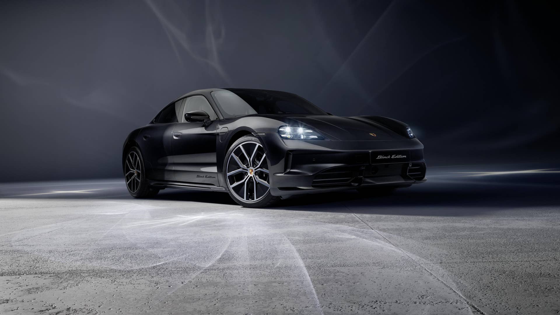 2026 Porsche Taycan Black Edition Is Batman's Dream Sedan - Autoblog