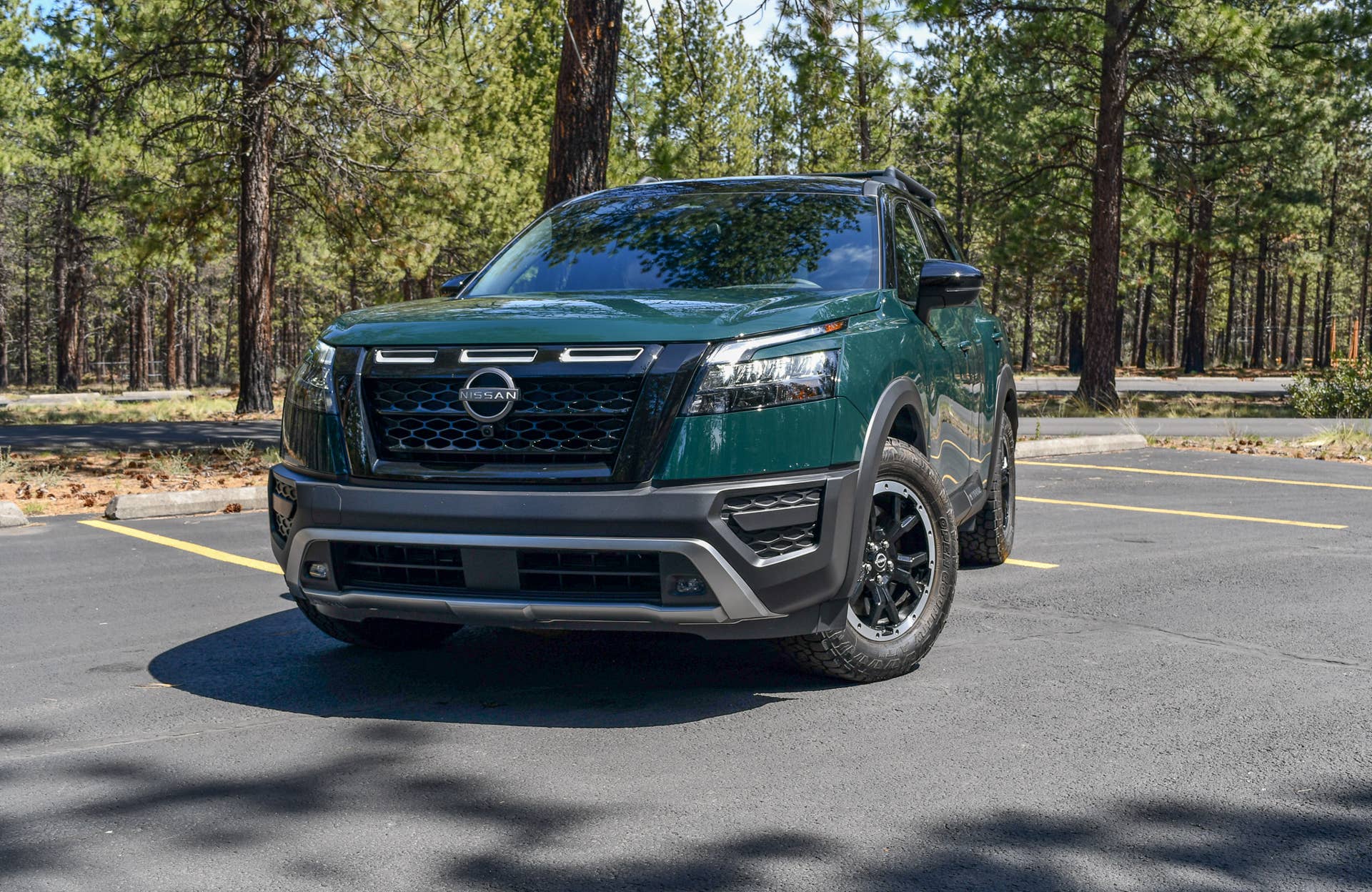 The front end of the 2025 Nissan Pathfinder Rock Creek