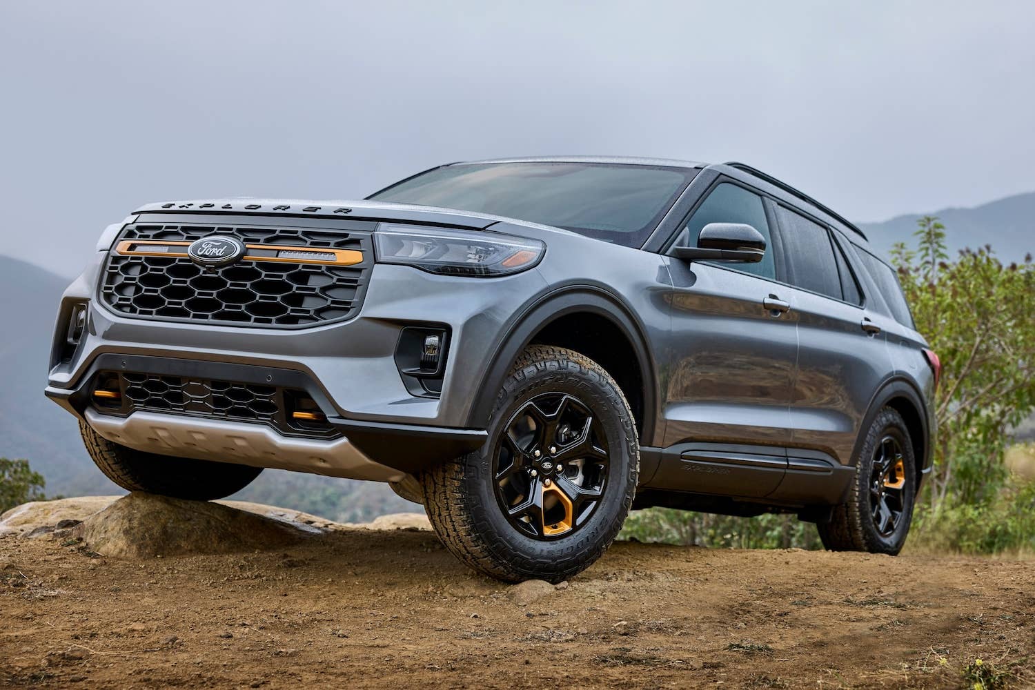 Ford Has Enticing Lease Offers On Every 2026 Explorer Trim - Autoblog