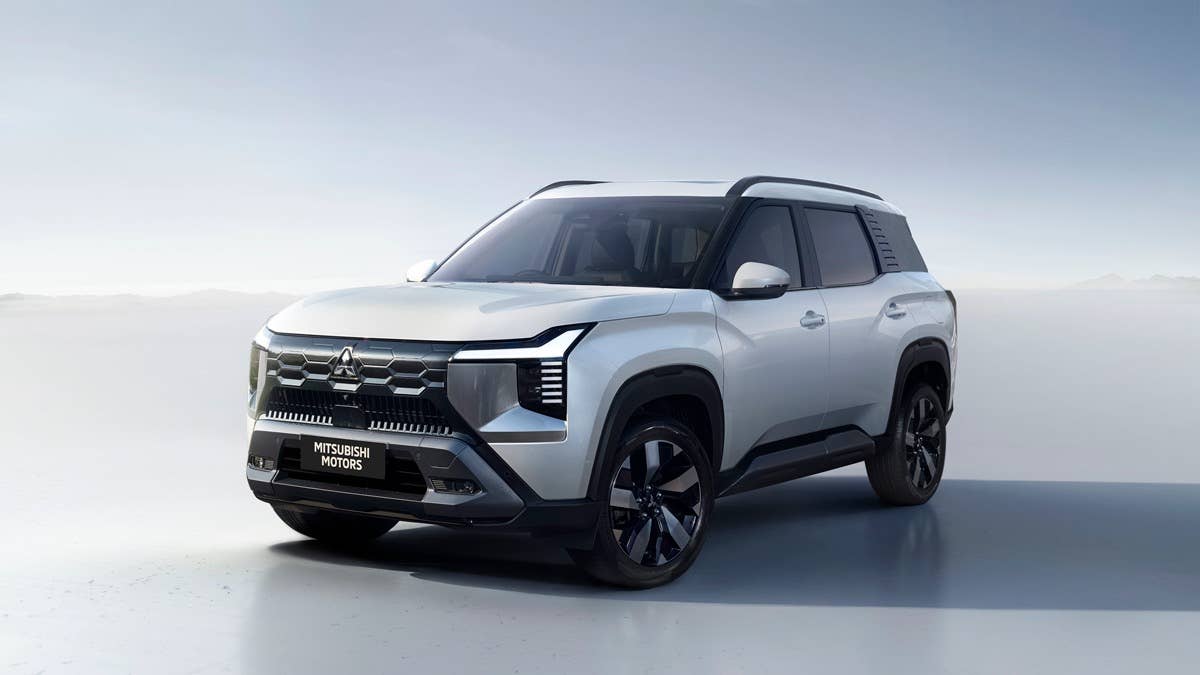 Mitsubishi Destinator