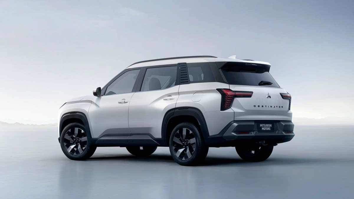 Mitsubishi Destinator