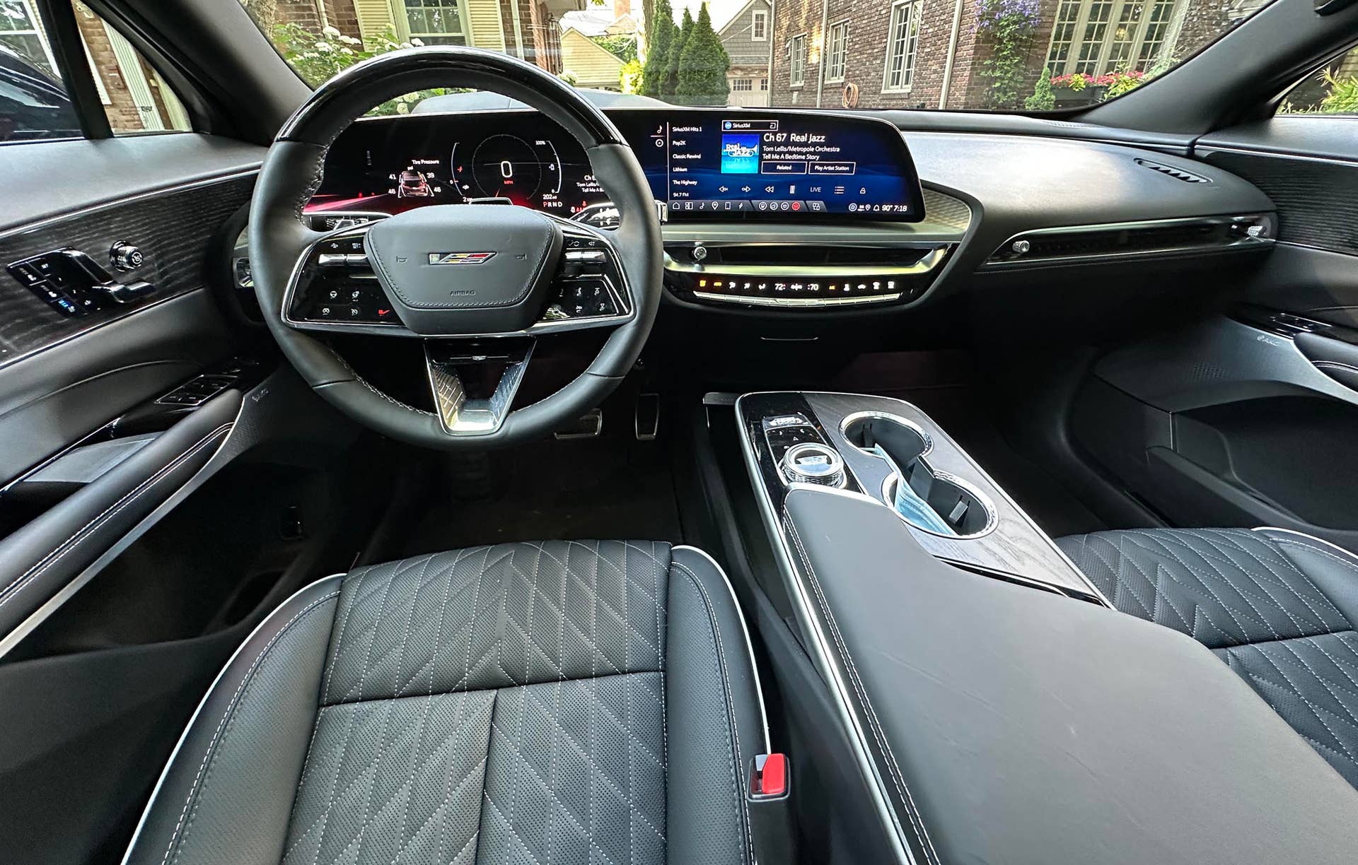 2026 Cadillac Lyriq-V - cabin
