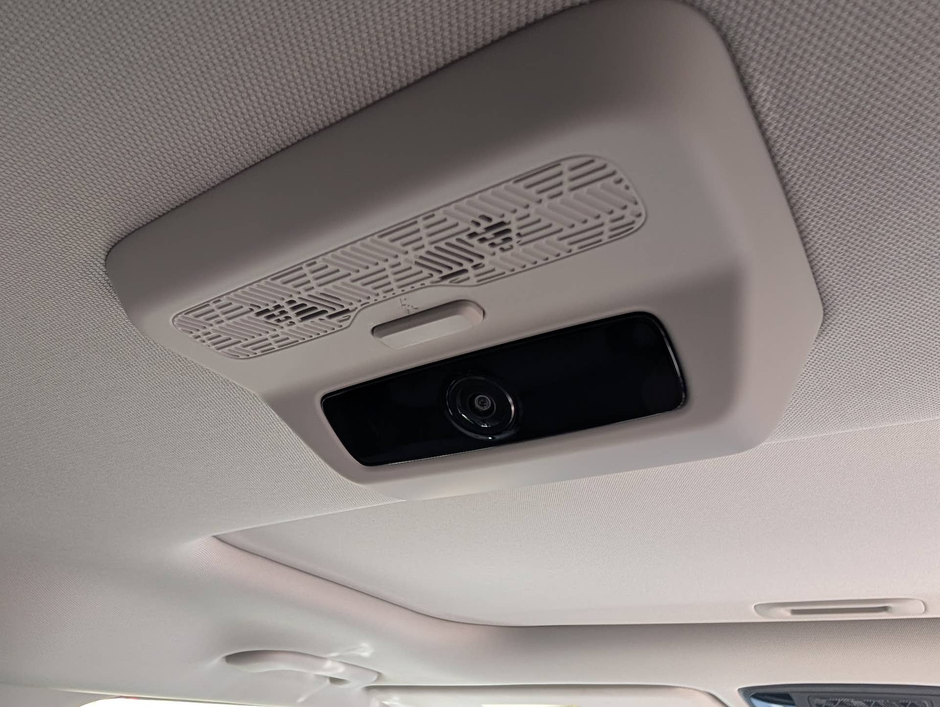The Passenger View Camera in the Kia Carnival