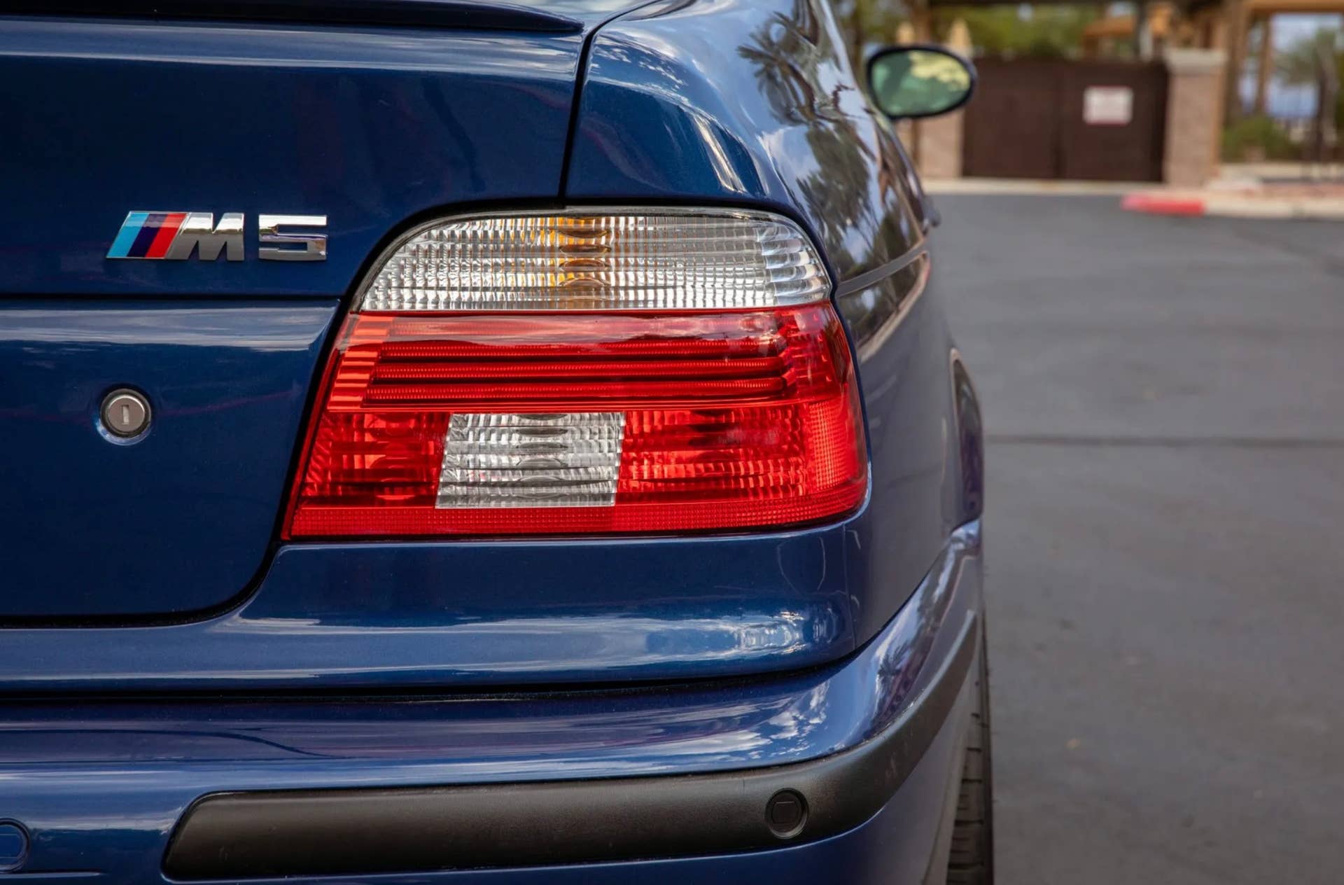2001 BMW M5
