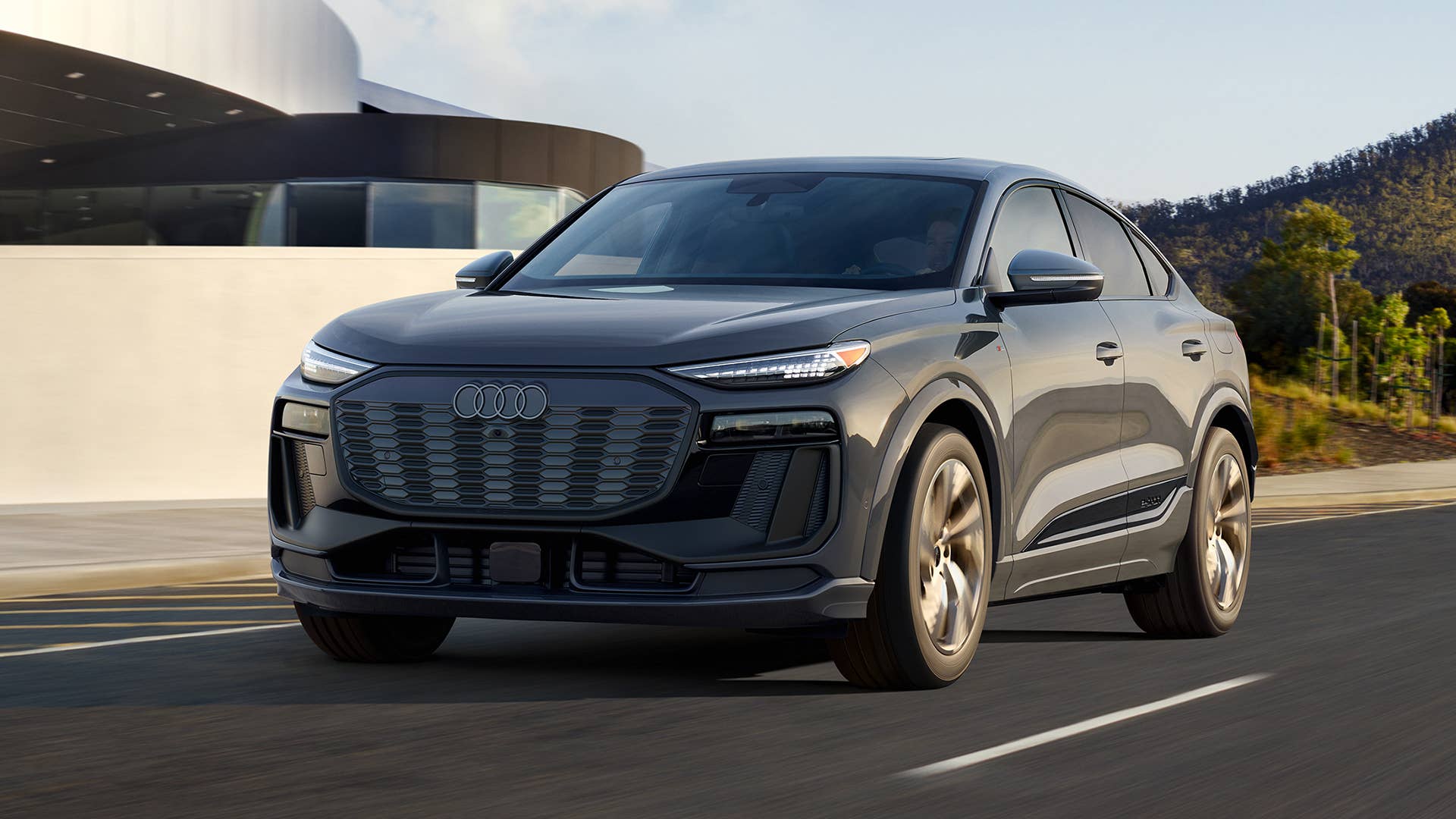 2025 Audi Q6 Sportback e-tron
