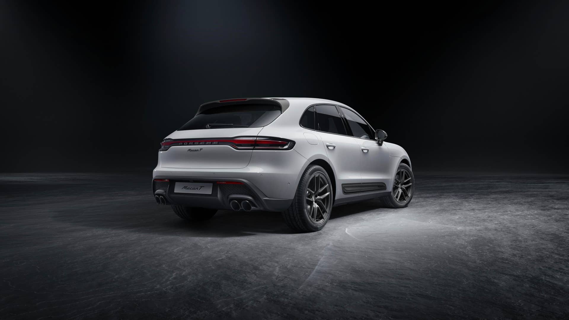 2025 Porsche Macan T
