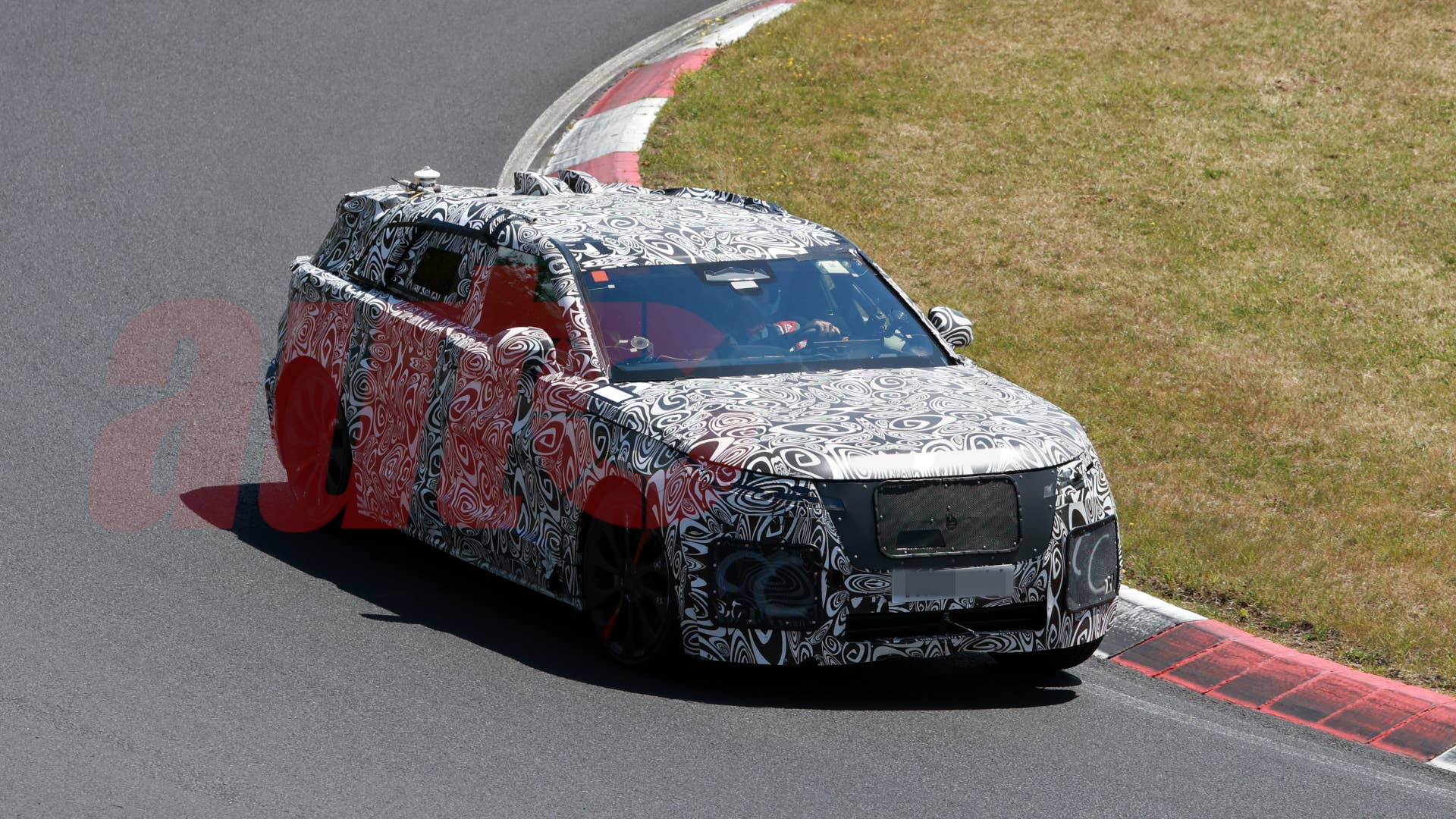 Range Rover Velar Racing Car Range Rover's Next Velar Is Going To Break Norms - Autoblog