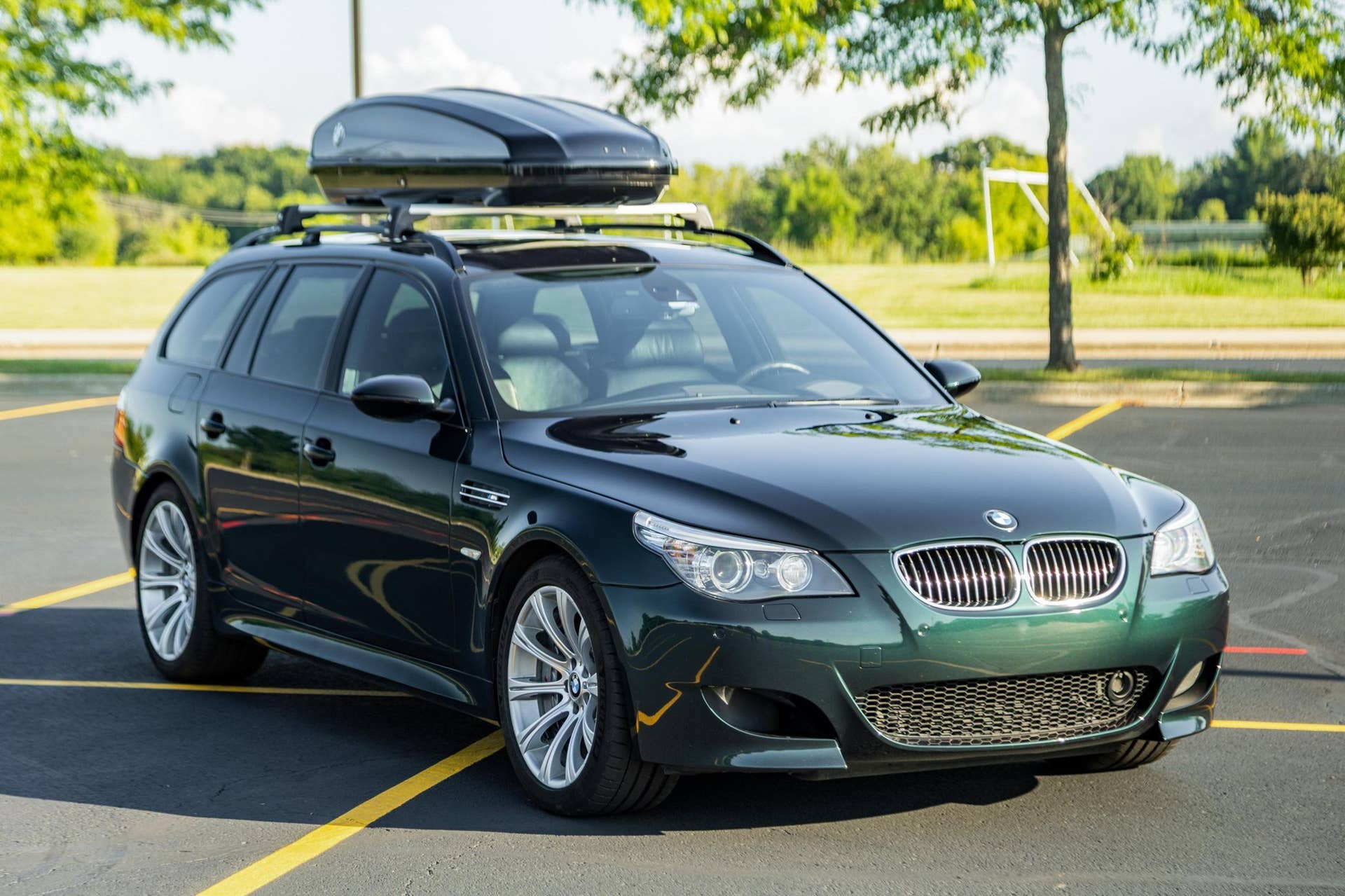 535Xi-based E61 BMW M5 Touring