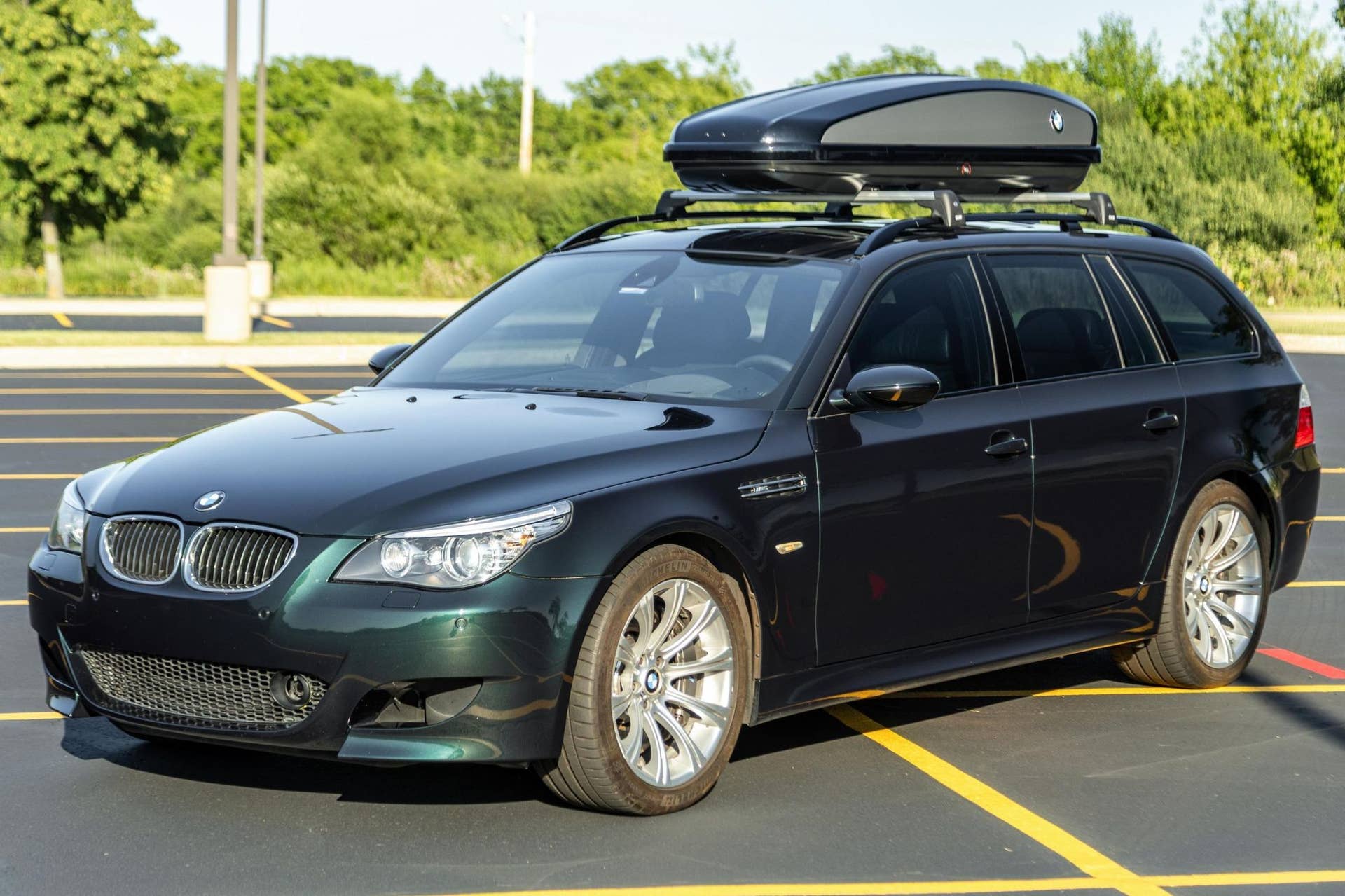 535Xi-based E61 BMW M5 Touring