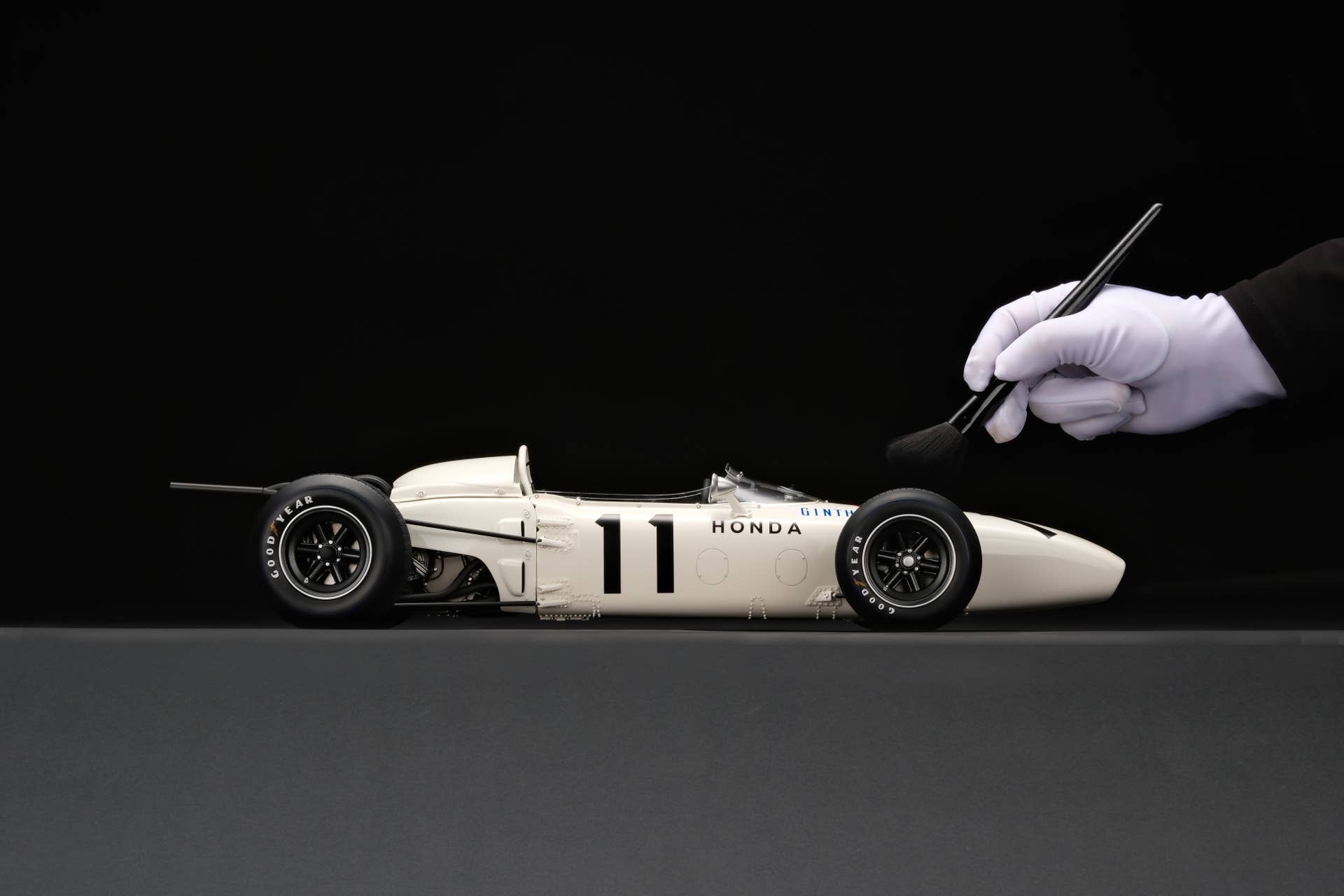 11-honda-ra272-1965-mexican-